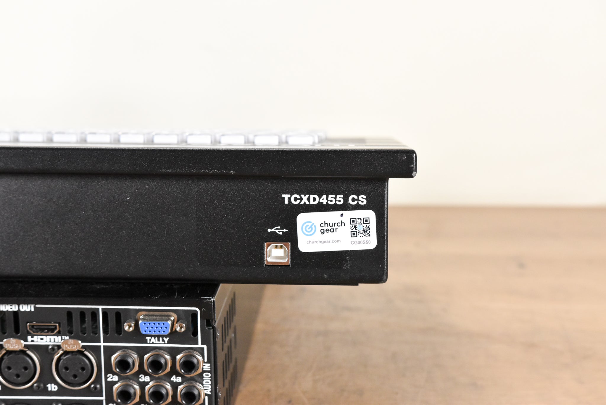 NewTek TriCaster 455 Video Switcher w/ TCXD455 CS CG00S50