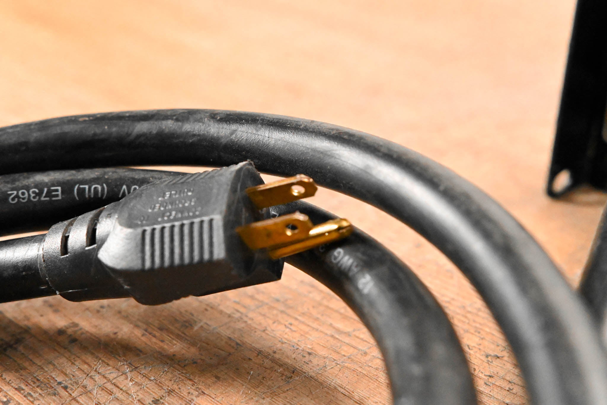 Crown Macro-Tech 36x12 2-Channel Power Amplifier