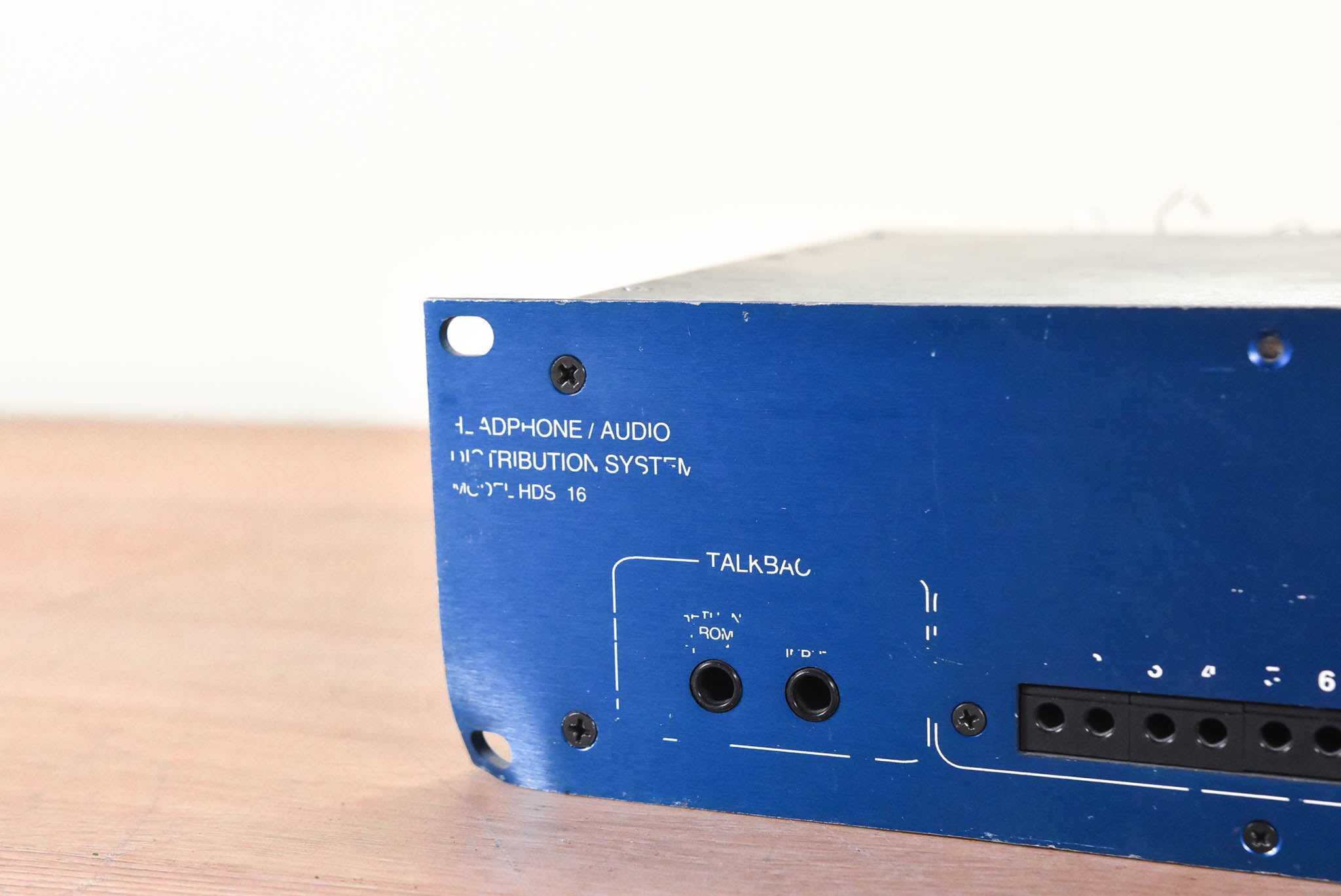 Furman HDS-16 Headphone Distribution Unit