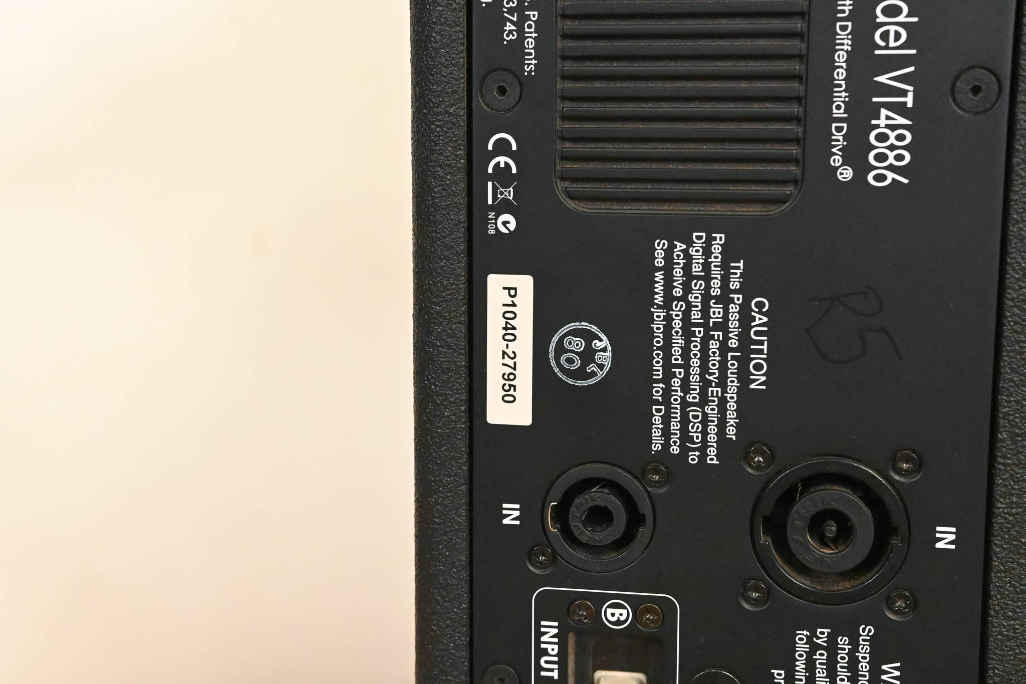 JBL VT4886 Dual 6.5" Passive Compact Line Array Loudspeakers (PAIR)