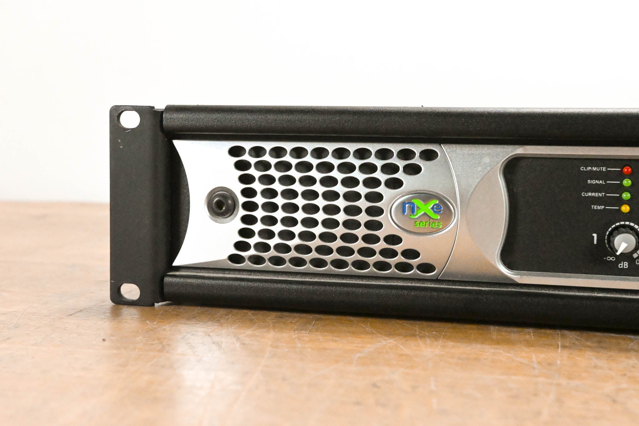 Ashly nXe4002 2-Channel Network Power Amplifier - 400W at 4 Ohms