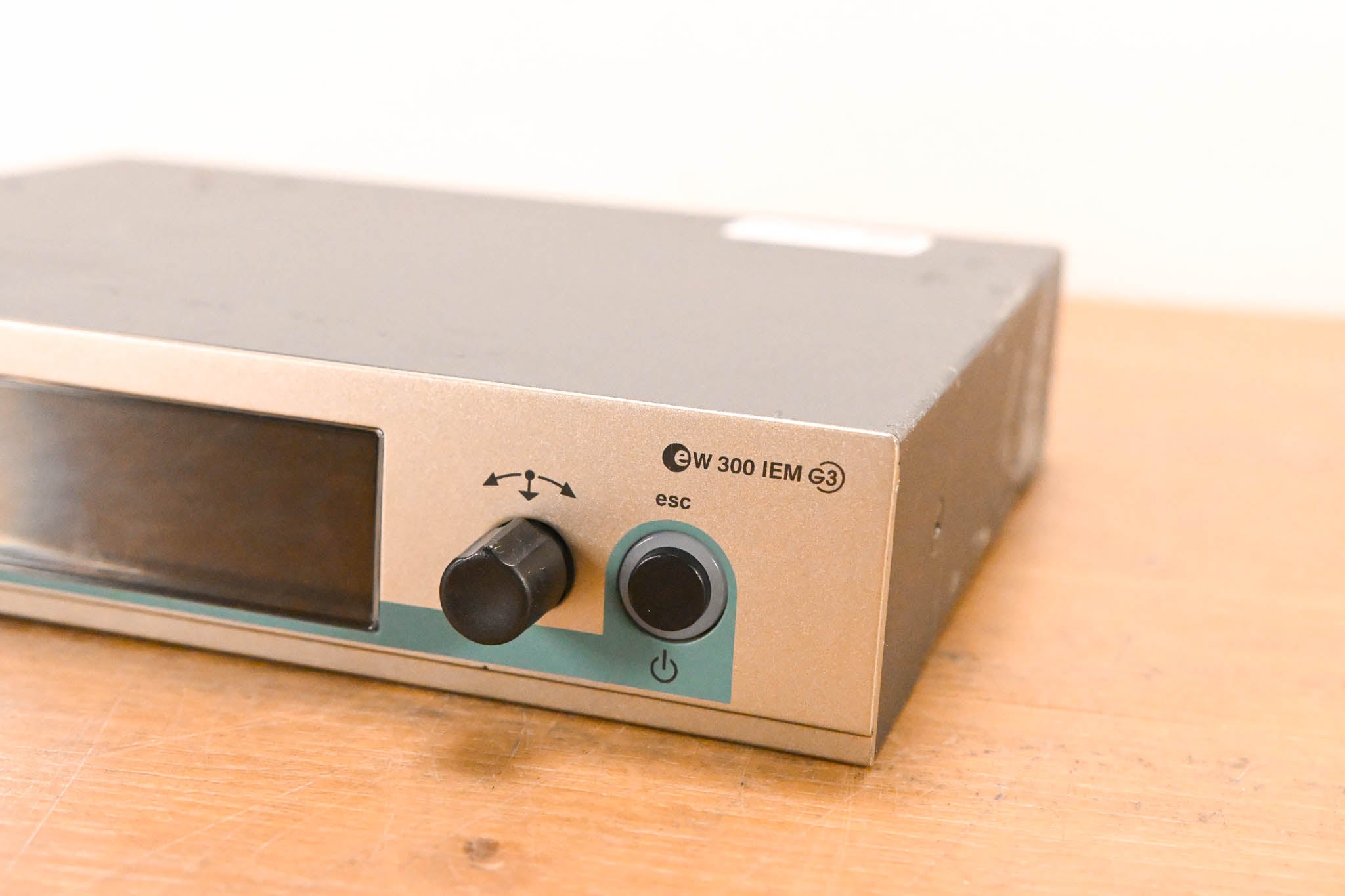 Sennheiser SR 300 IEM G3 Wireless Transmitter 626-668MHz NO POWER SUPPLY