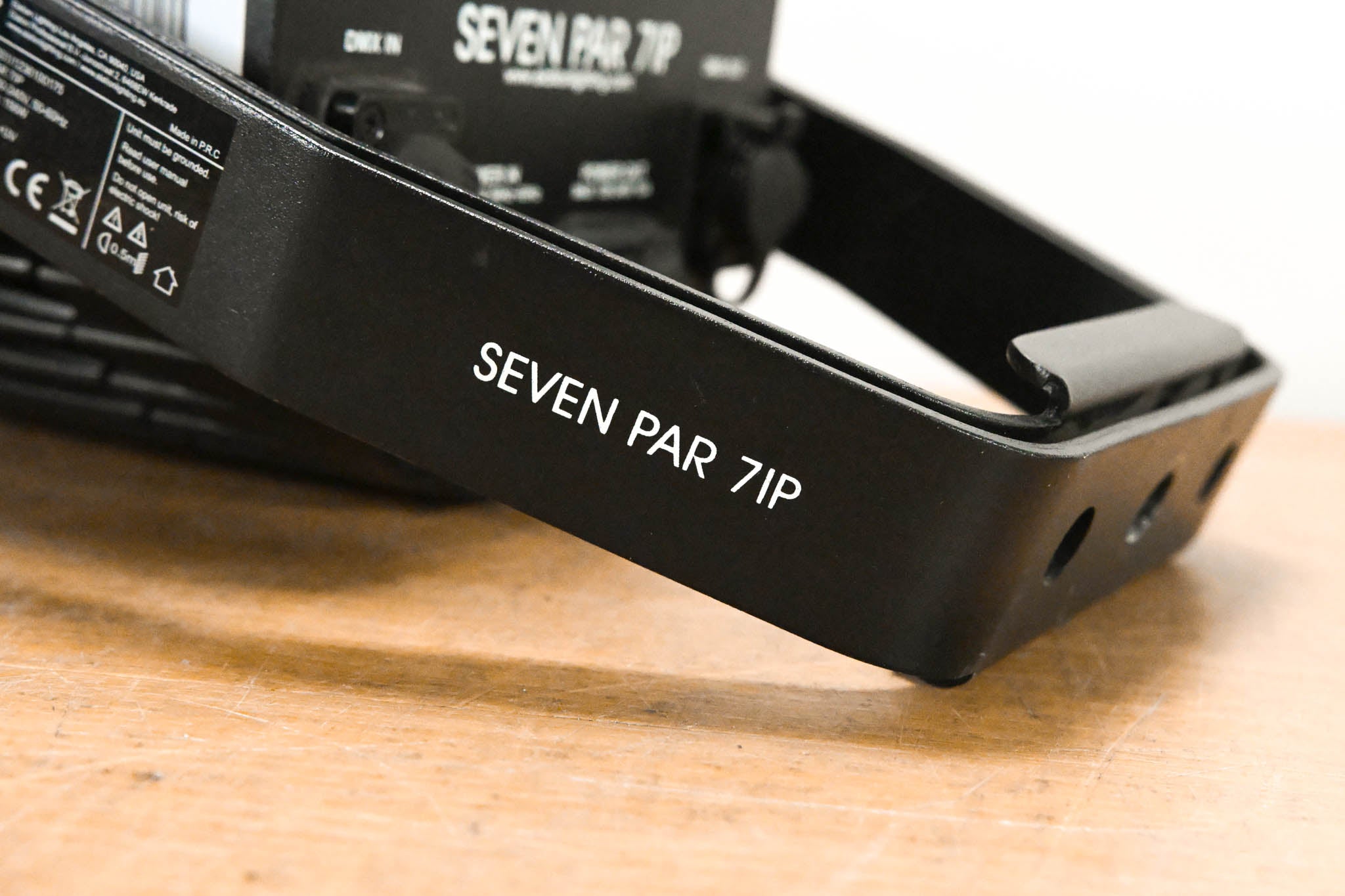 Elation SEVEN PAR 7IP 7-Color LED Par Wash Light (NO POWER CABLE)