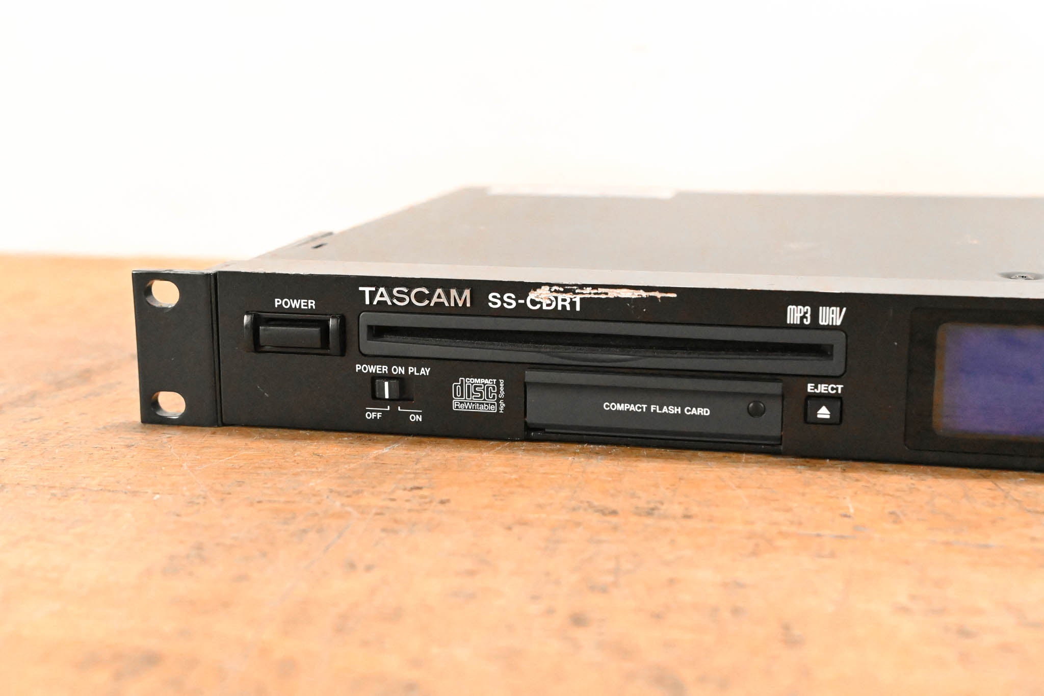 TASCAM SS-CDR1 Rackmount Compact Flash/CD Recorder