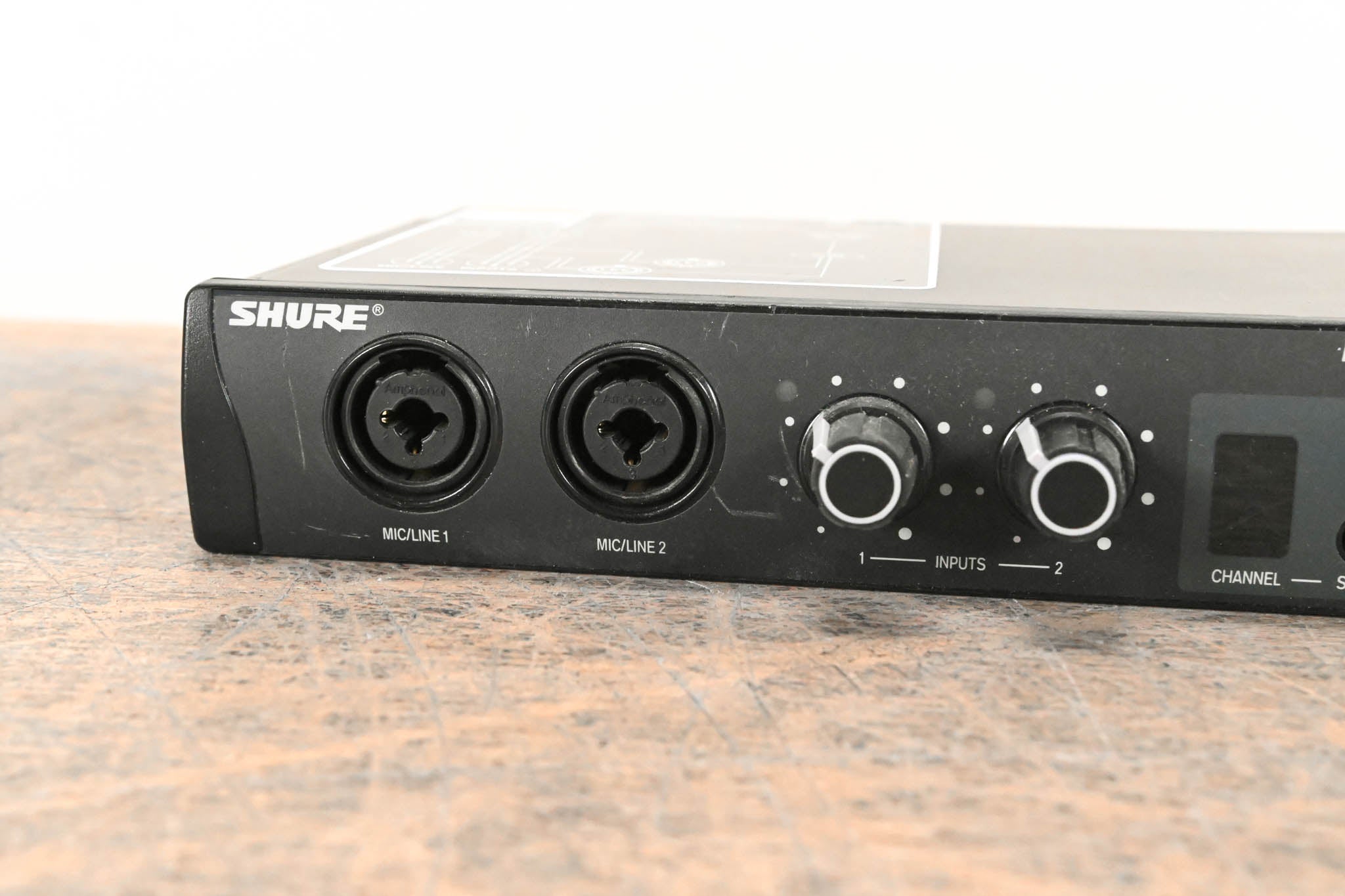 Shure PSM200 In-Ear Personal Monitoring System - H2 Band: 518-554 MHz