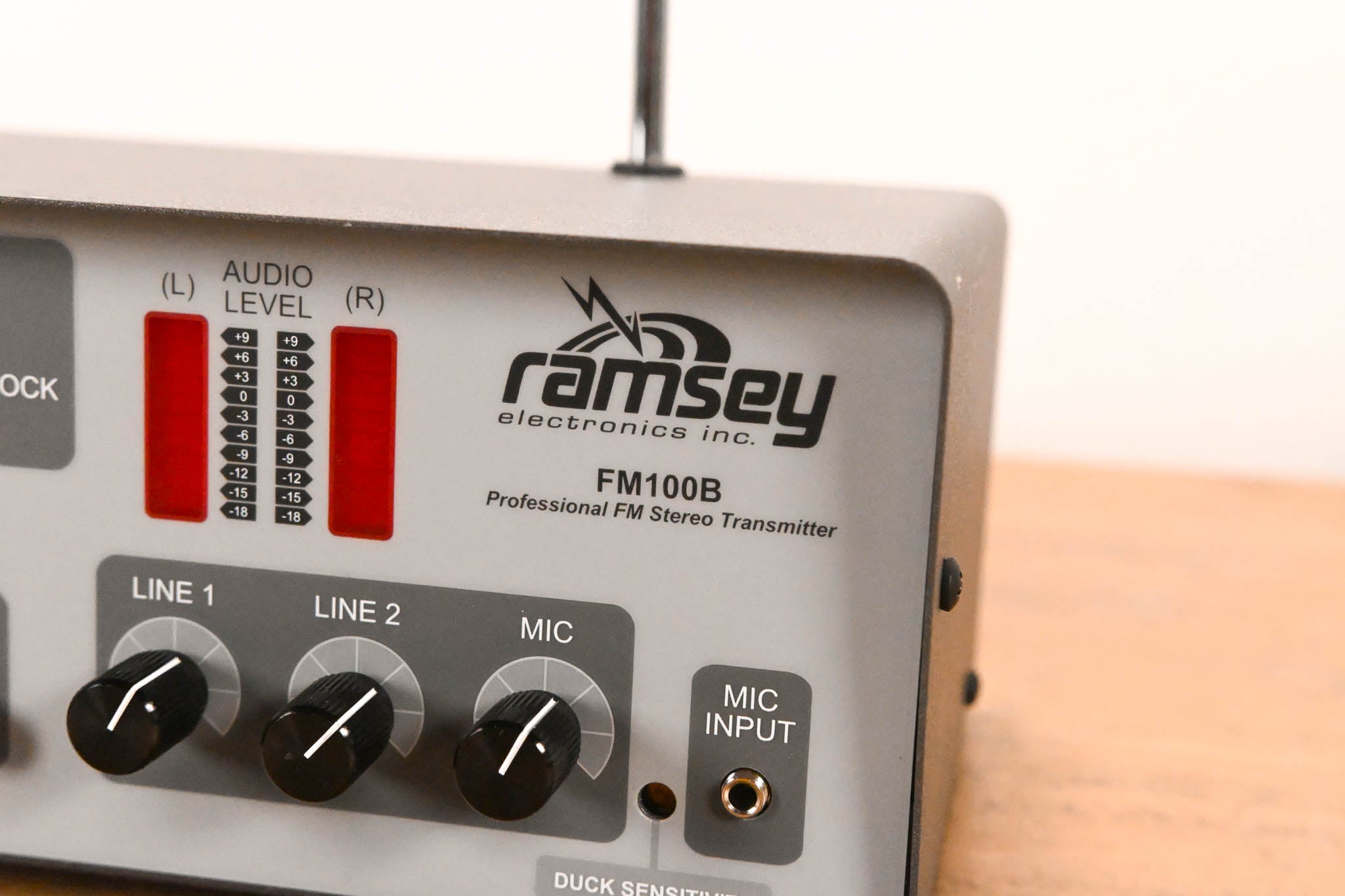 Ramsey FM100B Professional FM Stereo Transmitter