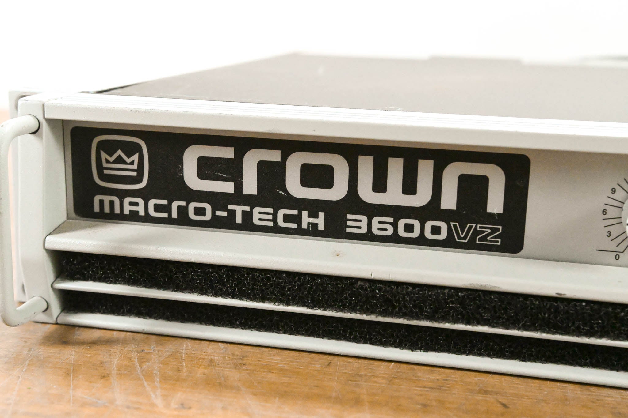 Crown Macro-Tech 3600VZ 2-Channel Power Amplifier