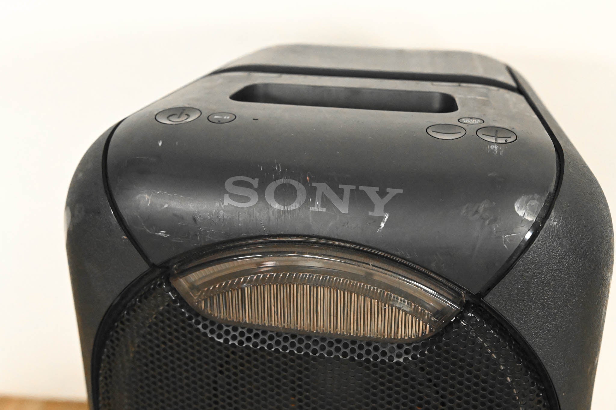 Sony GTX-XB60 High Power Audio System with Built-in Battery