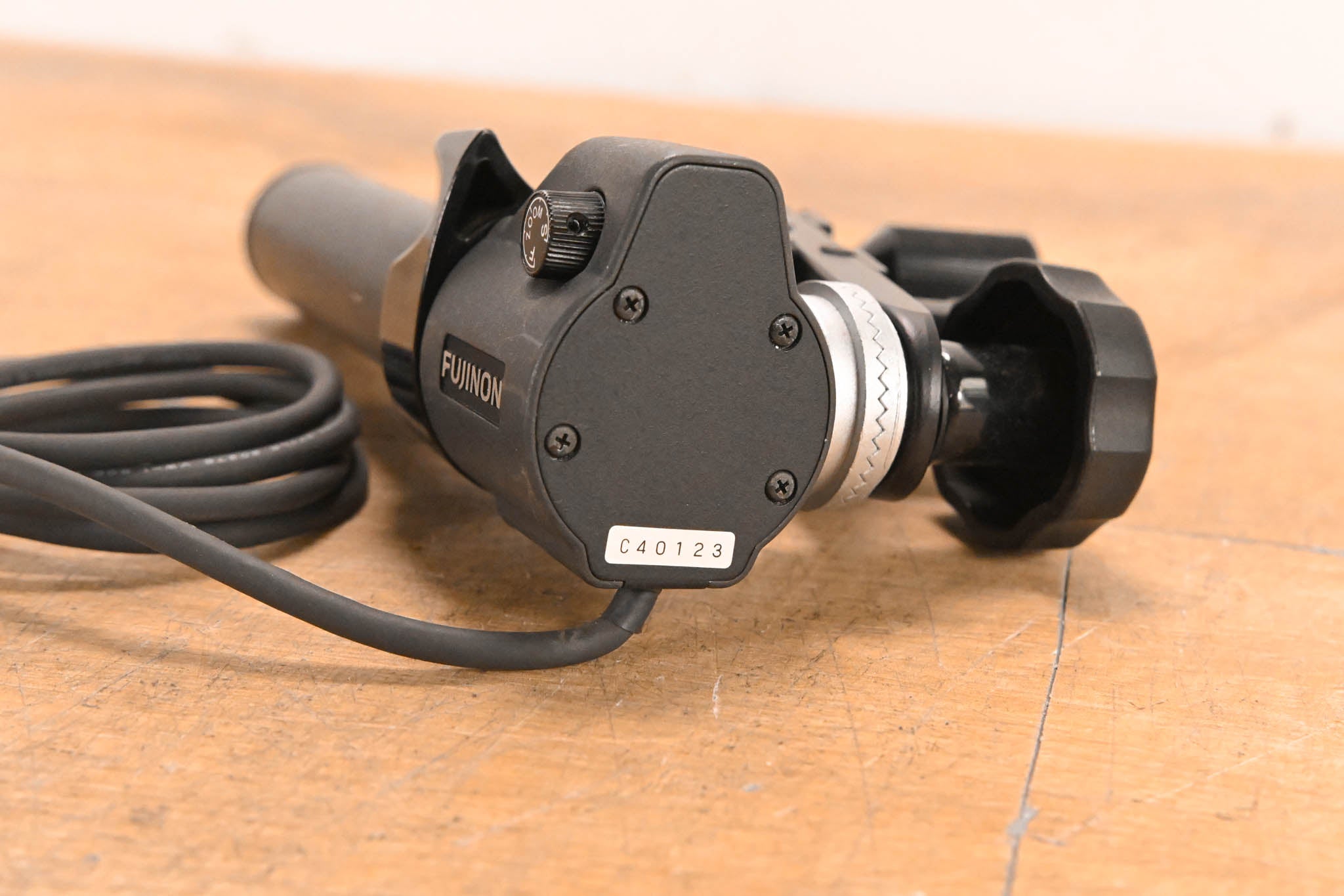 Fujinon ERD-20A-A02 Zoom Demand with MCA-7 Mounting Clamp