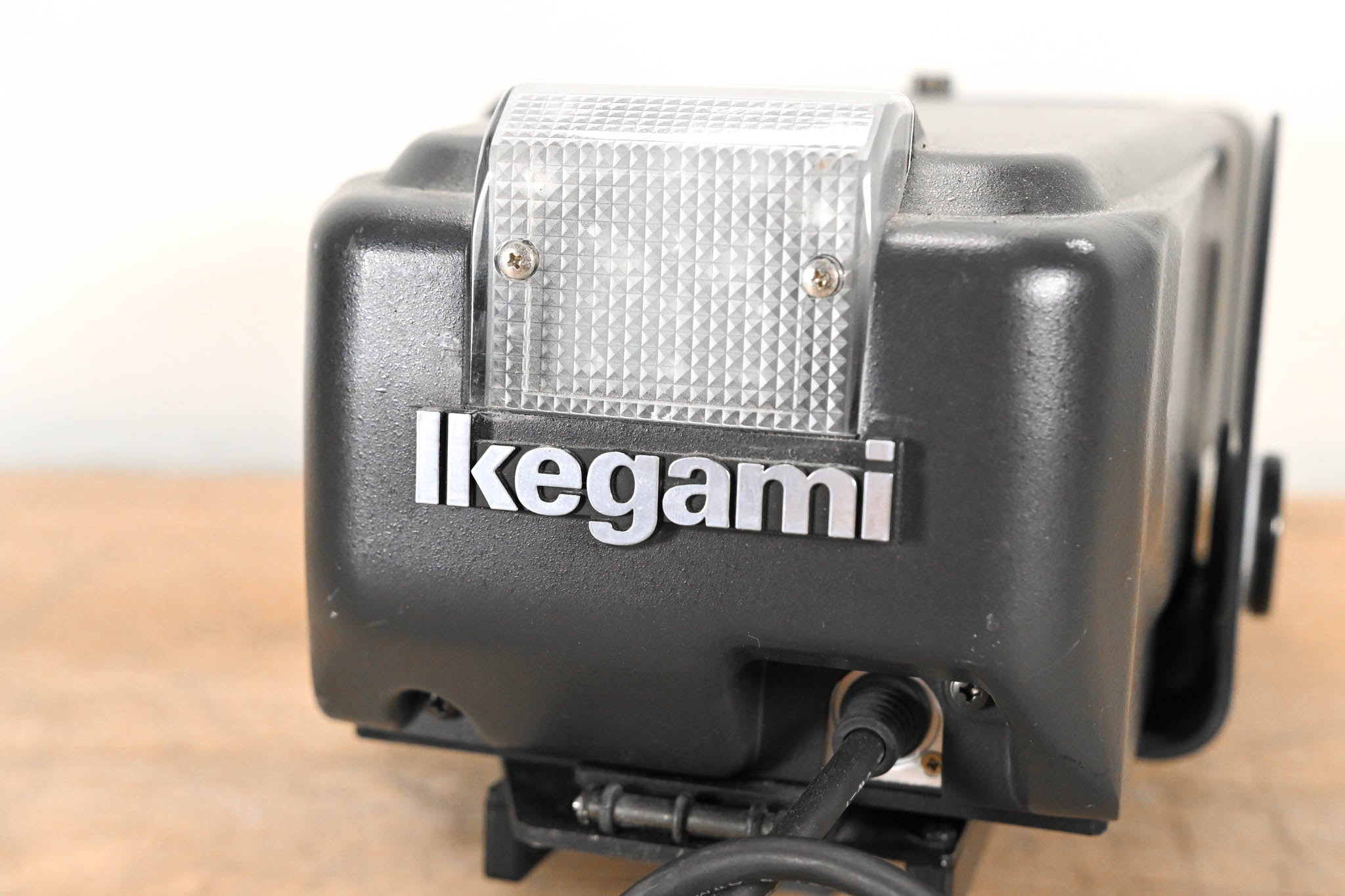 Ikegami VF5075W 5-Inch Studio Viewfinder