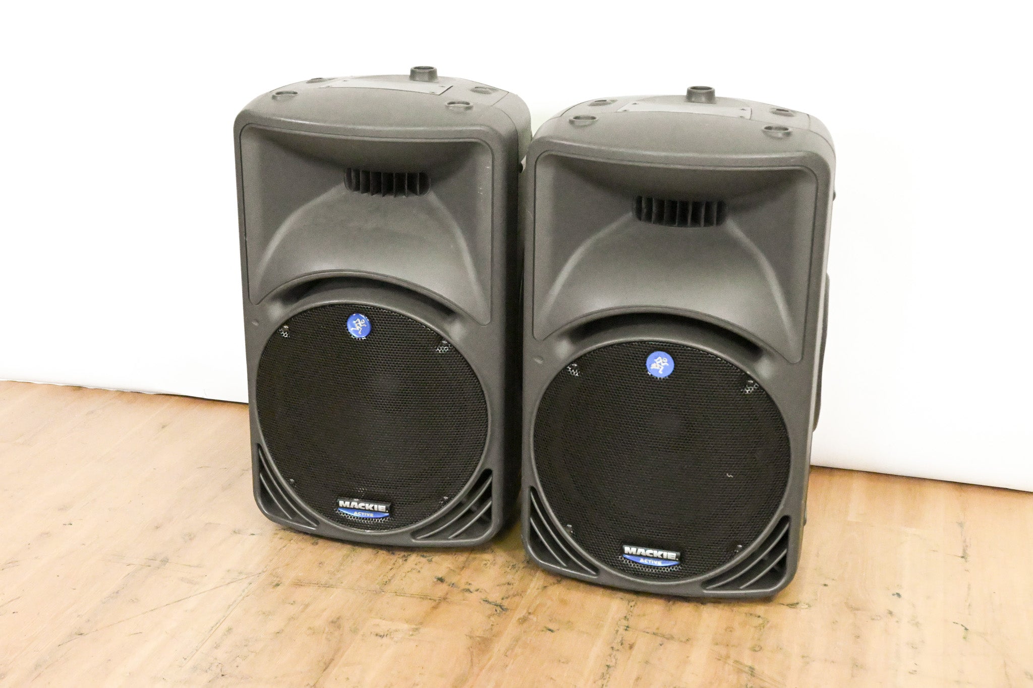 Mackie SRM450 1000W 2-Way 12-inch Powered Portable Loudspeaker (PAIR)