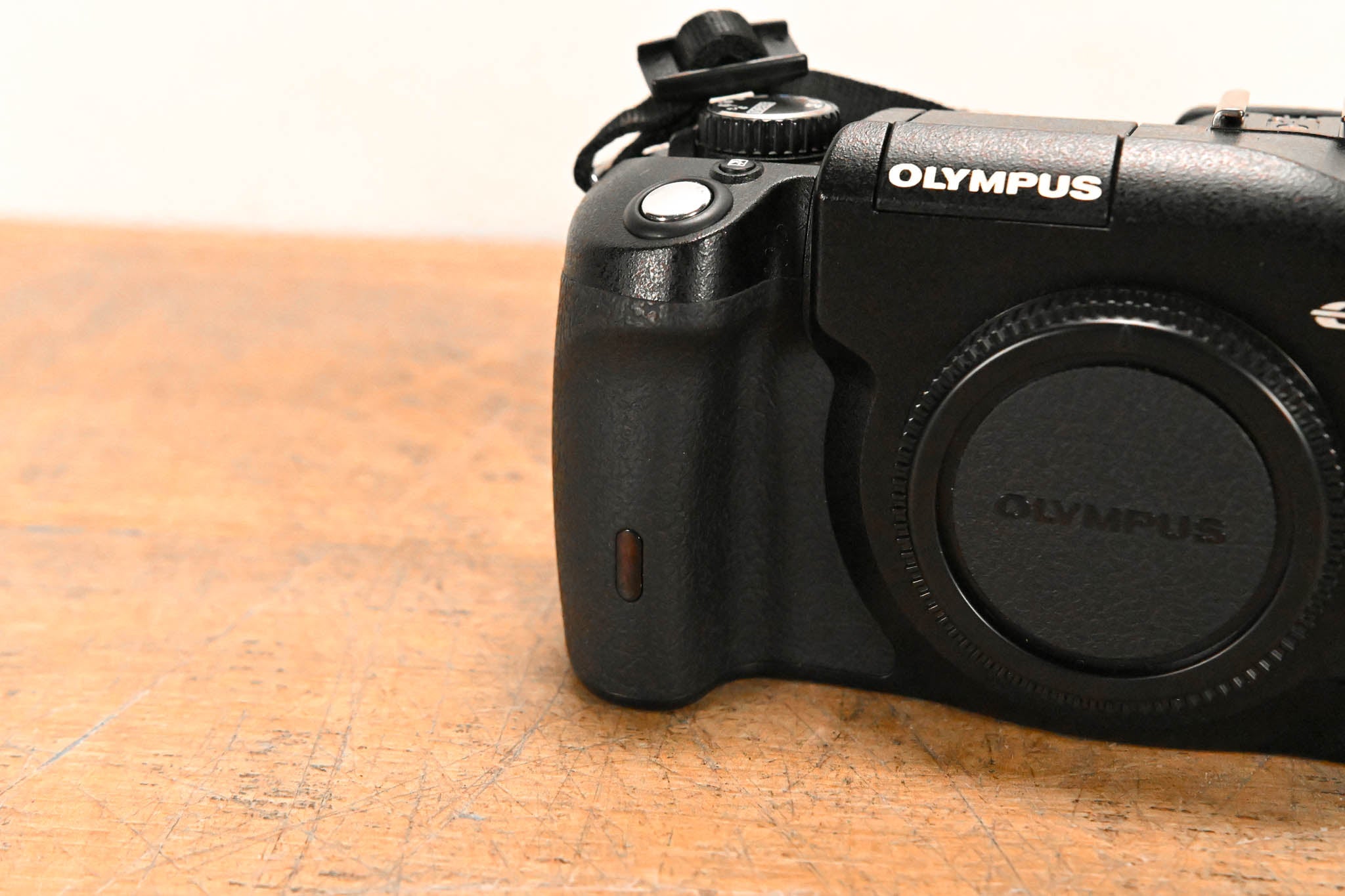 Olympus E-330 Digital SLR Camera