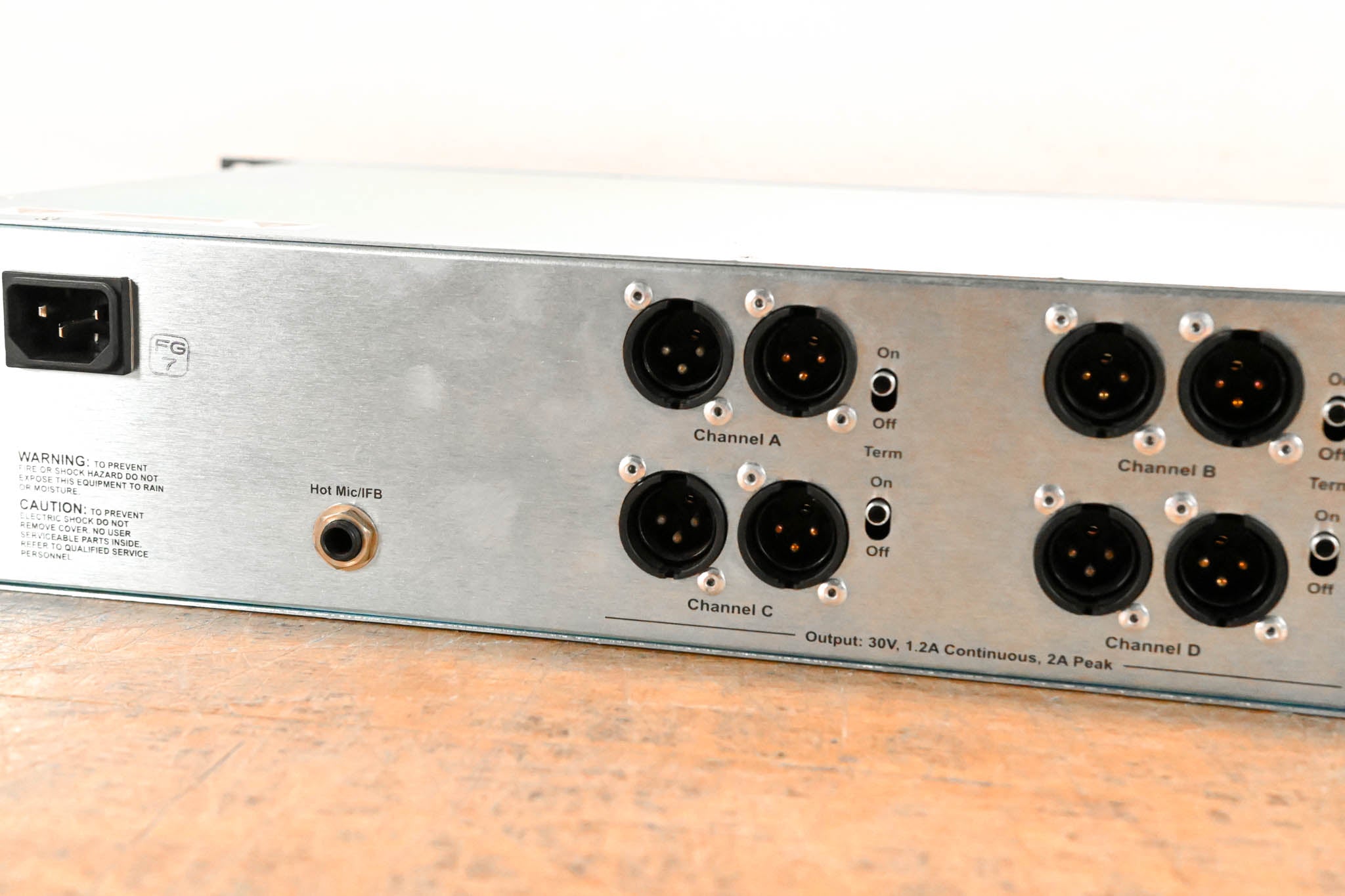 Clear-Com MS-704 2RU Four-Channel Main Station