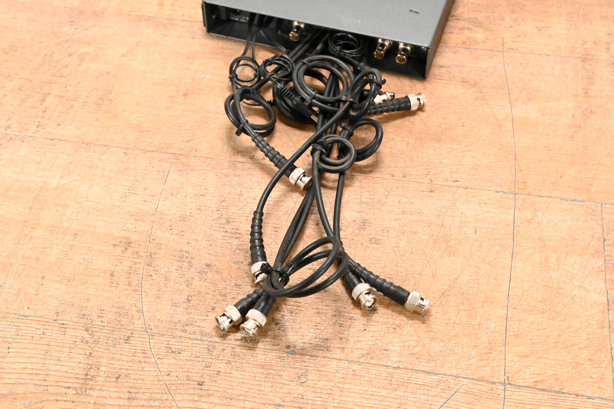 Sennheiser ASP 2 Antenna and Power Distribution System (NO POWER SUPPLY)