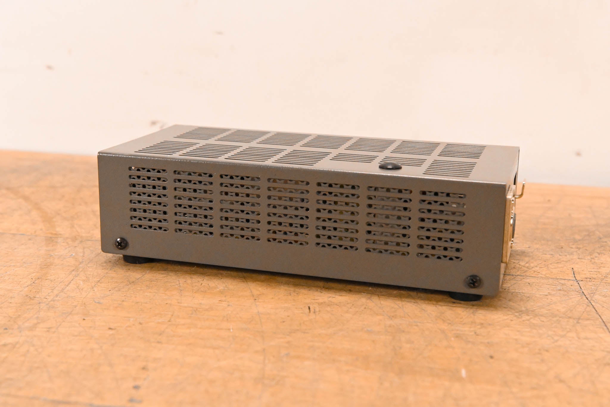 IDX System Technology IA-60a Single-Channel DC Power Supply