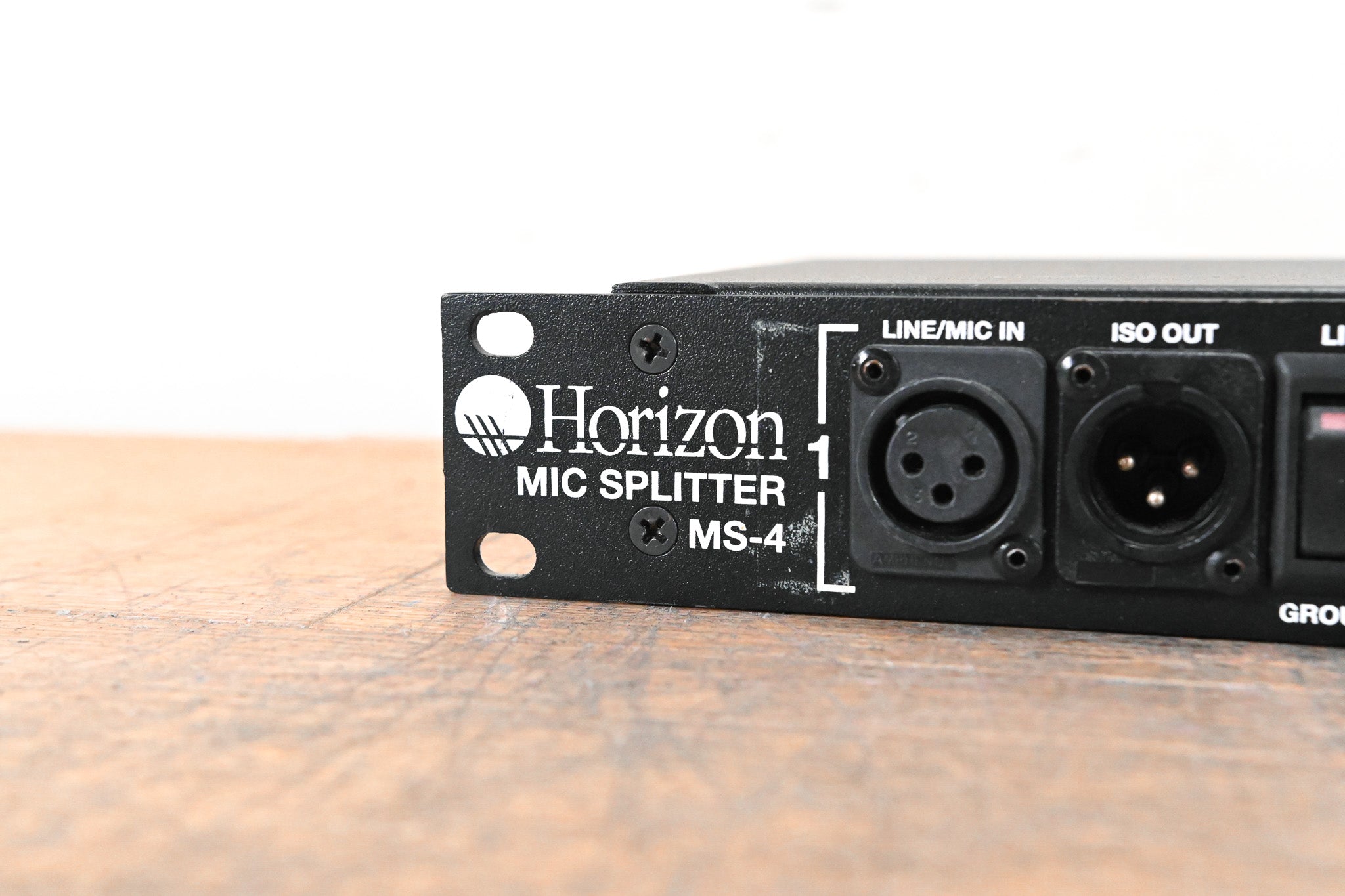 Horizon MS-4 4-Channel Rackmount Mic Splitter