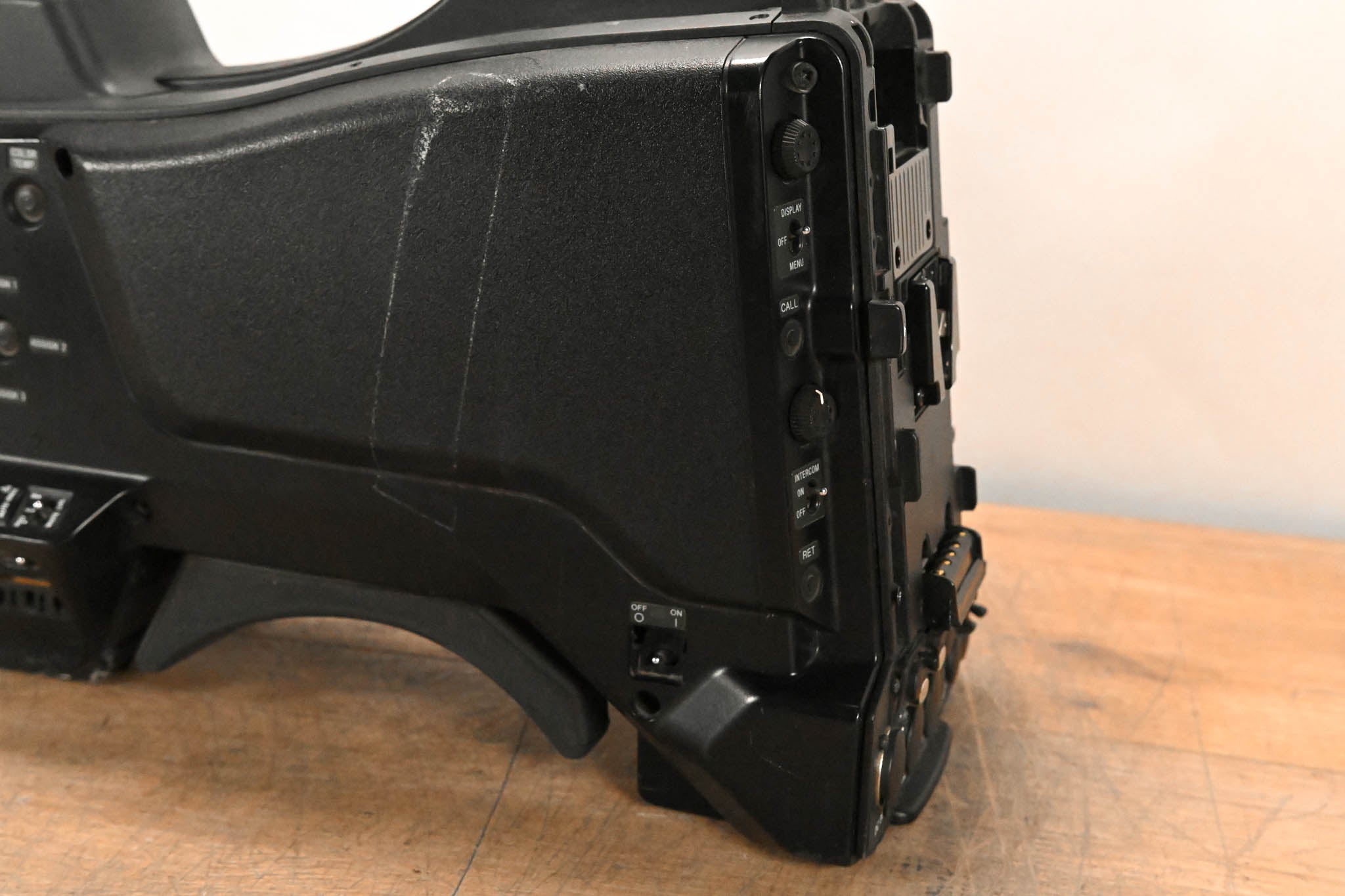 Sony HXC-D70 HD/SD Studio Camera