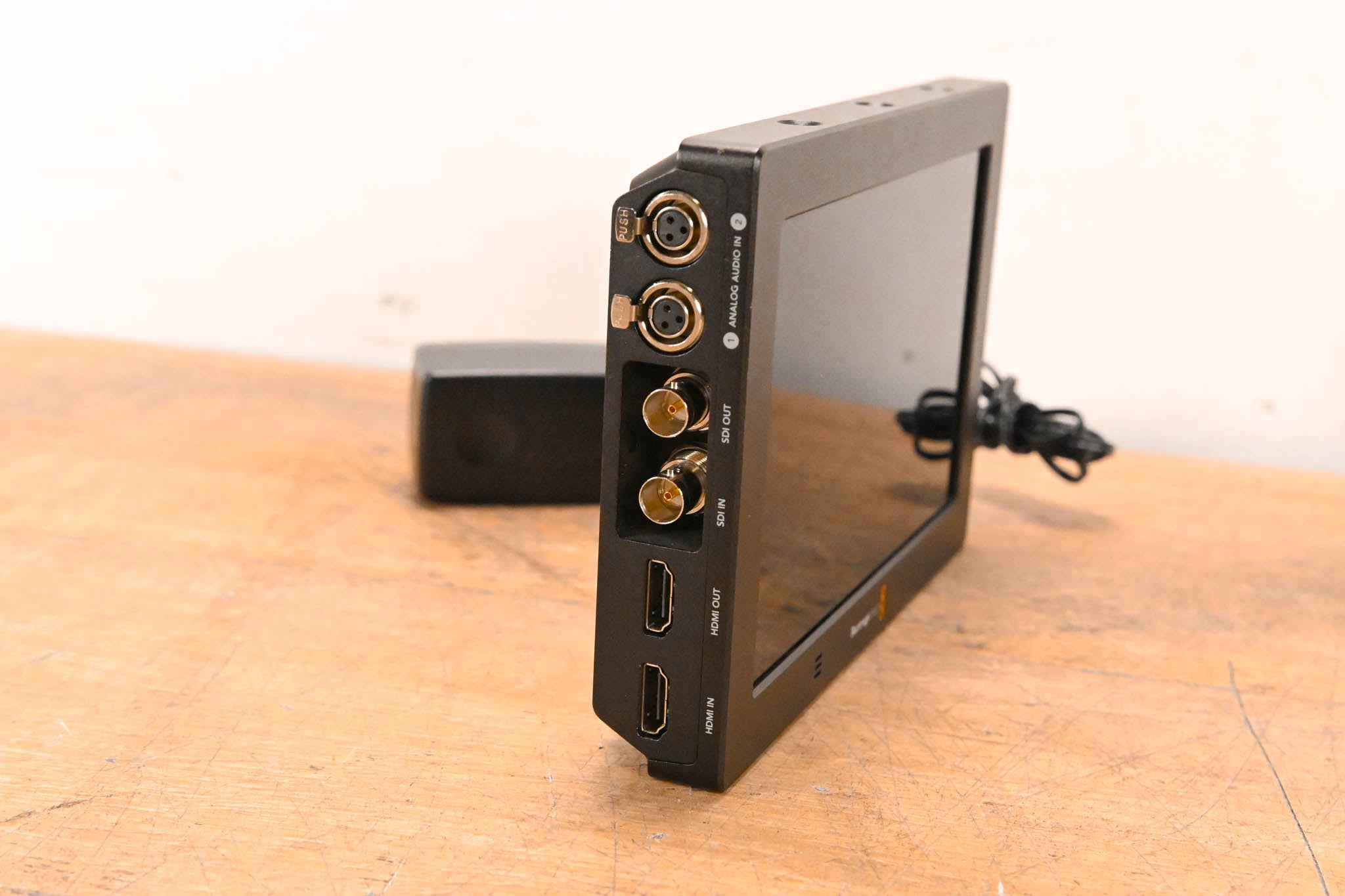 Blackmagic Design Video Assist 4K 7" Monitor/Recorder