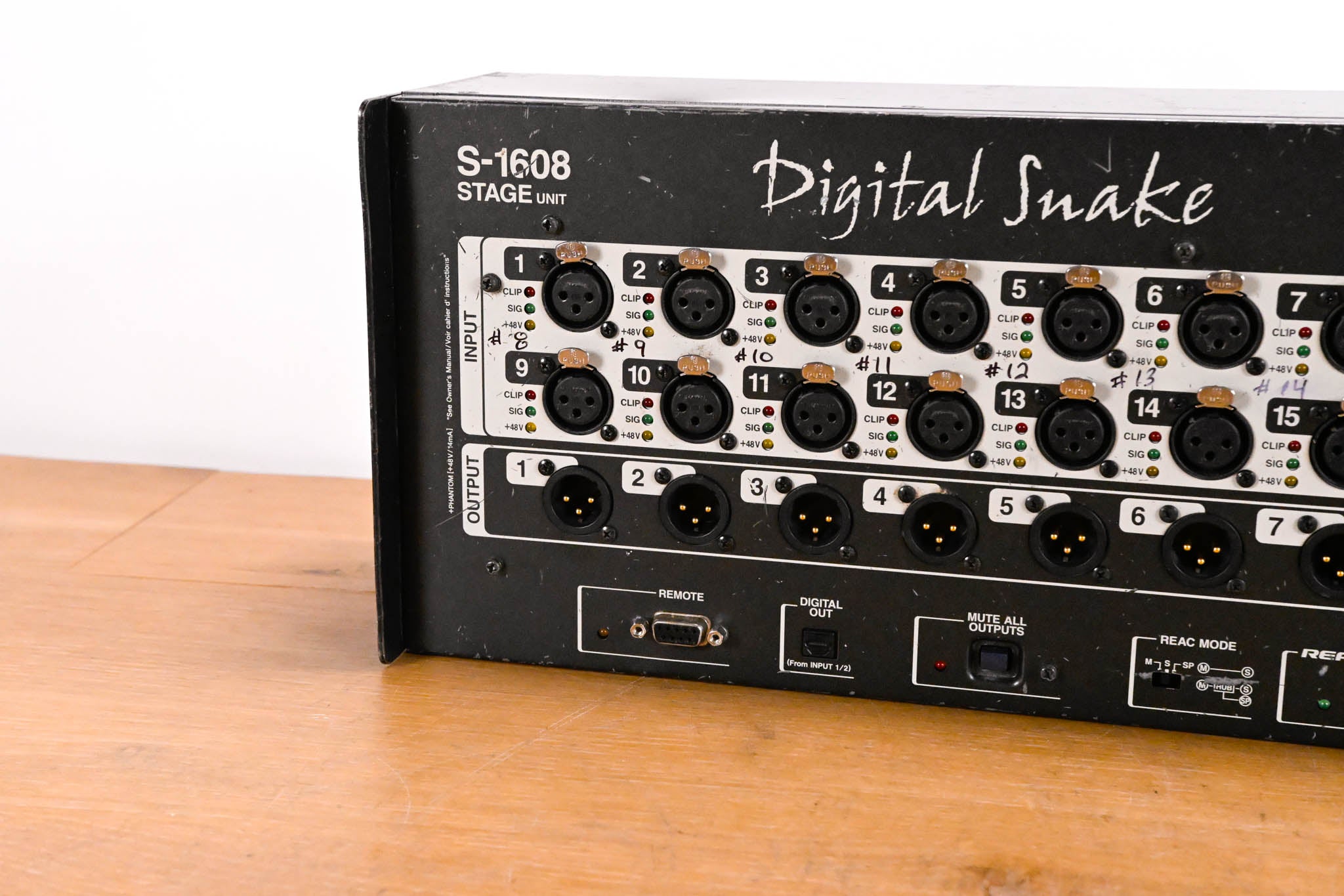 Roland S-1608 16 x 8 Stage Unit