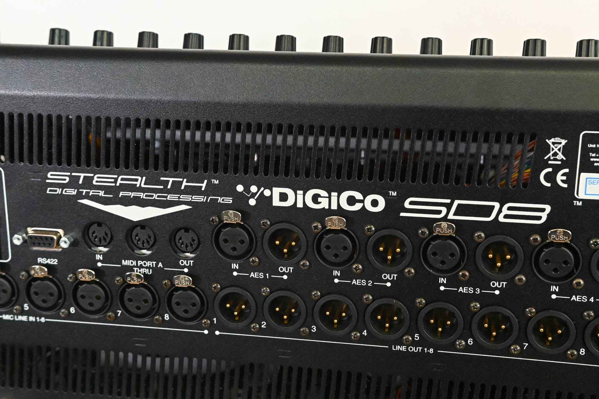 DiGiCo SD8 120-Channel Digital Mixing Console w/ Waves Card + ST Optical