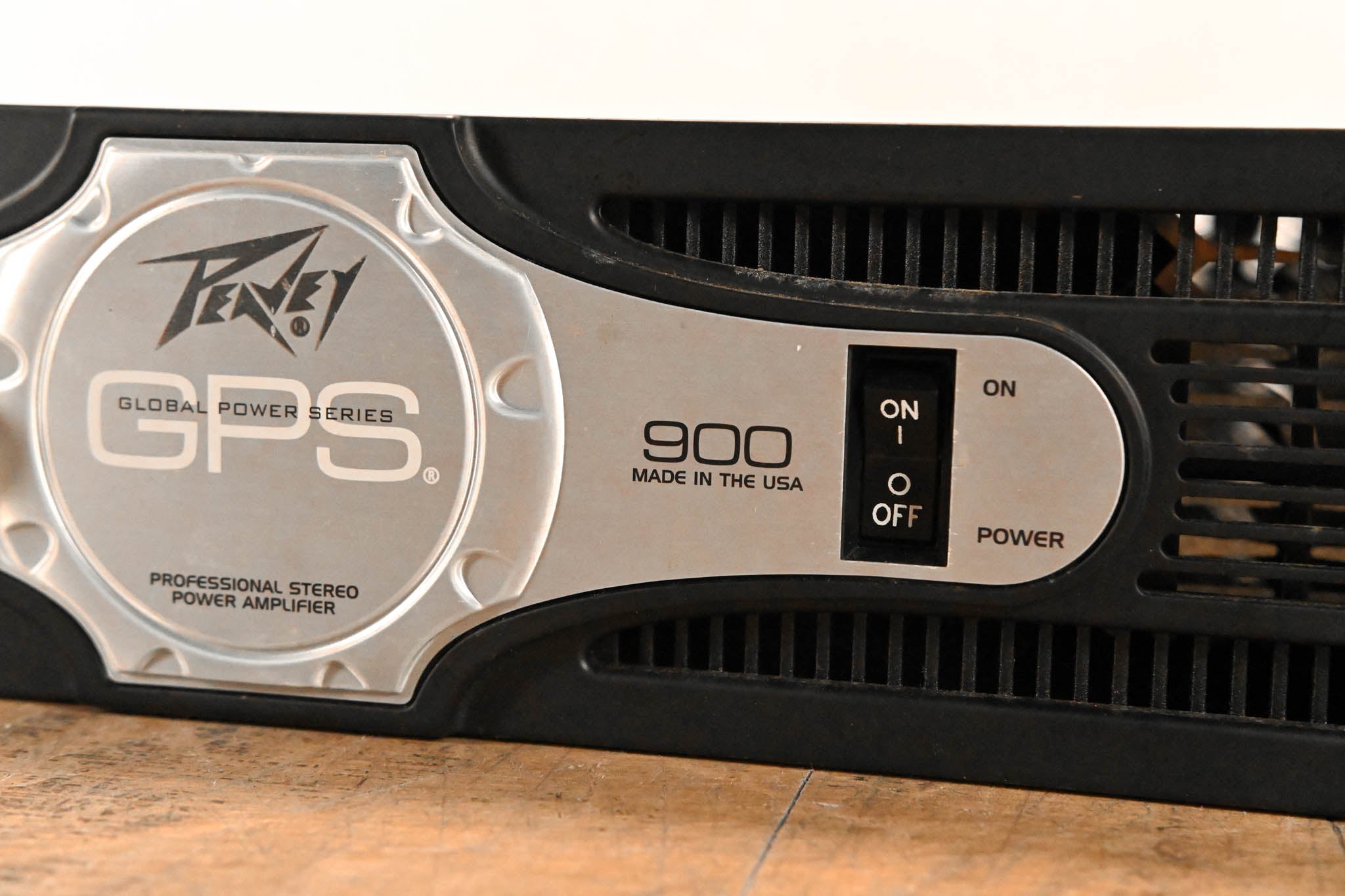 Peavey GPS 900 Professional Stereo Power Amplifier