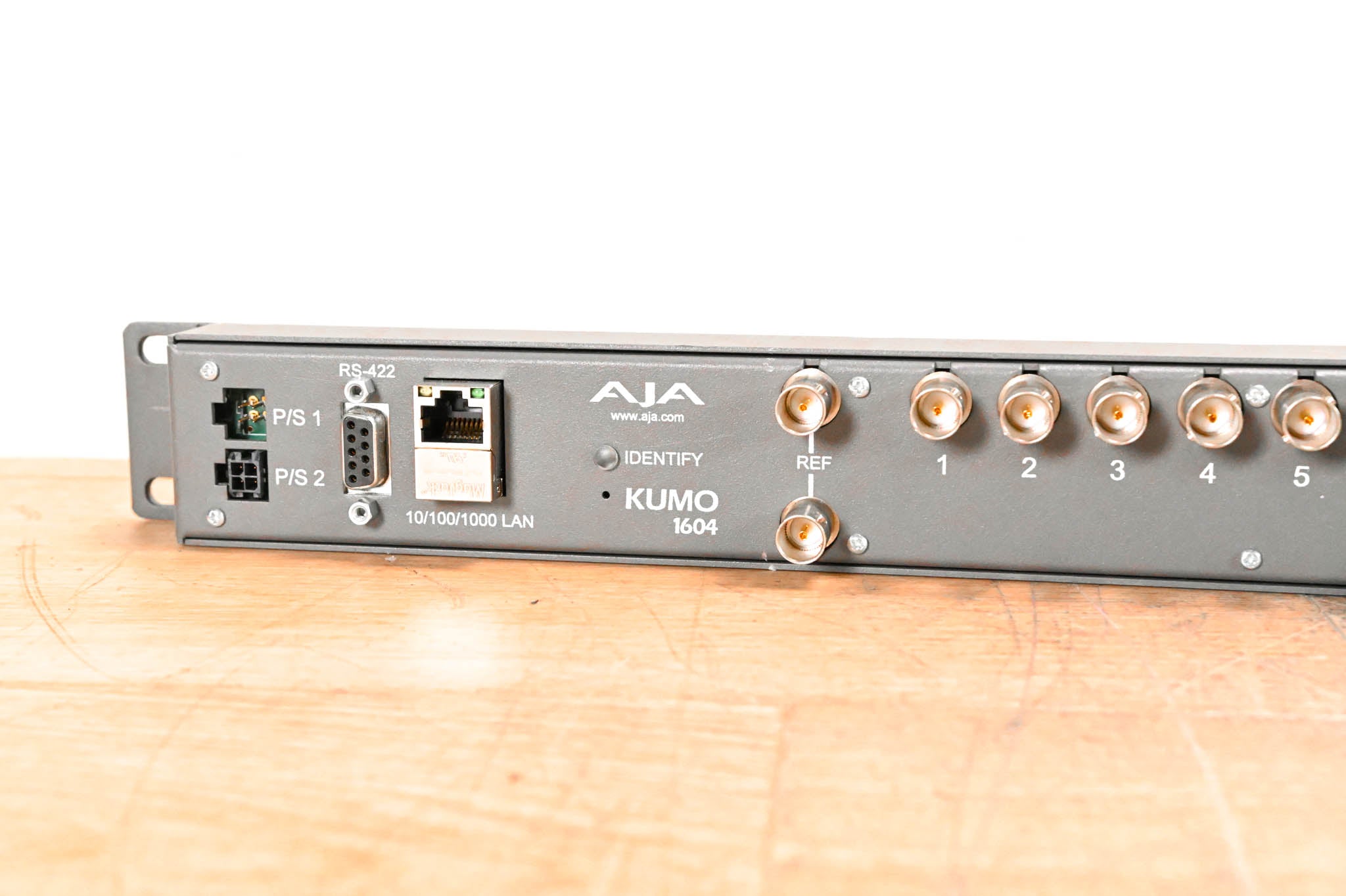 AJA KUMO 1604 16x4 Compact 3G-SDI Router (NO POWER SUPPLY)