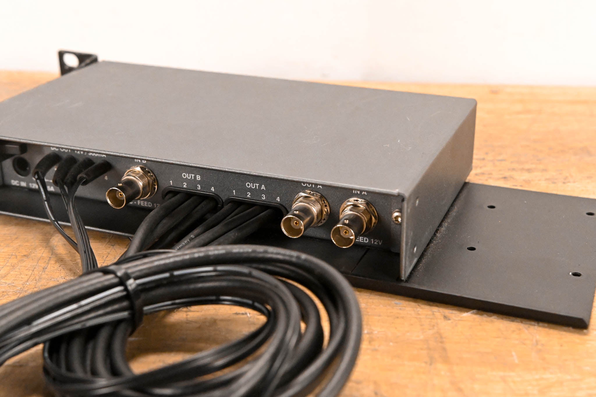 Sennheiser ASP 2 Antenna and Power Distribution System (NO POWER SUPPLY)