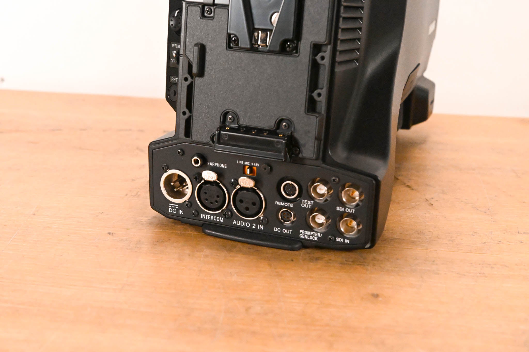 Sony HXC-D70 HD/SD Studio Camera