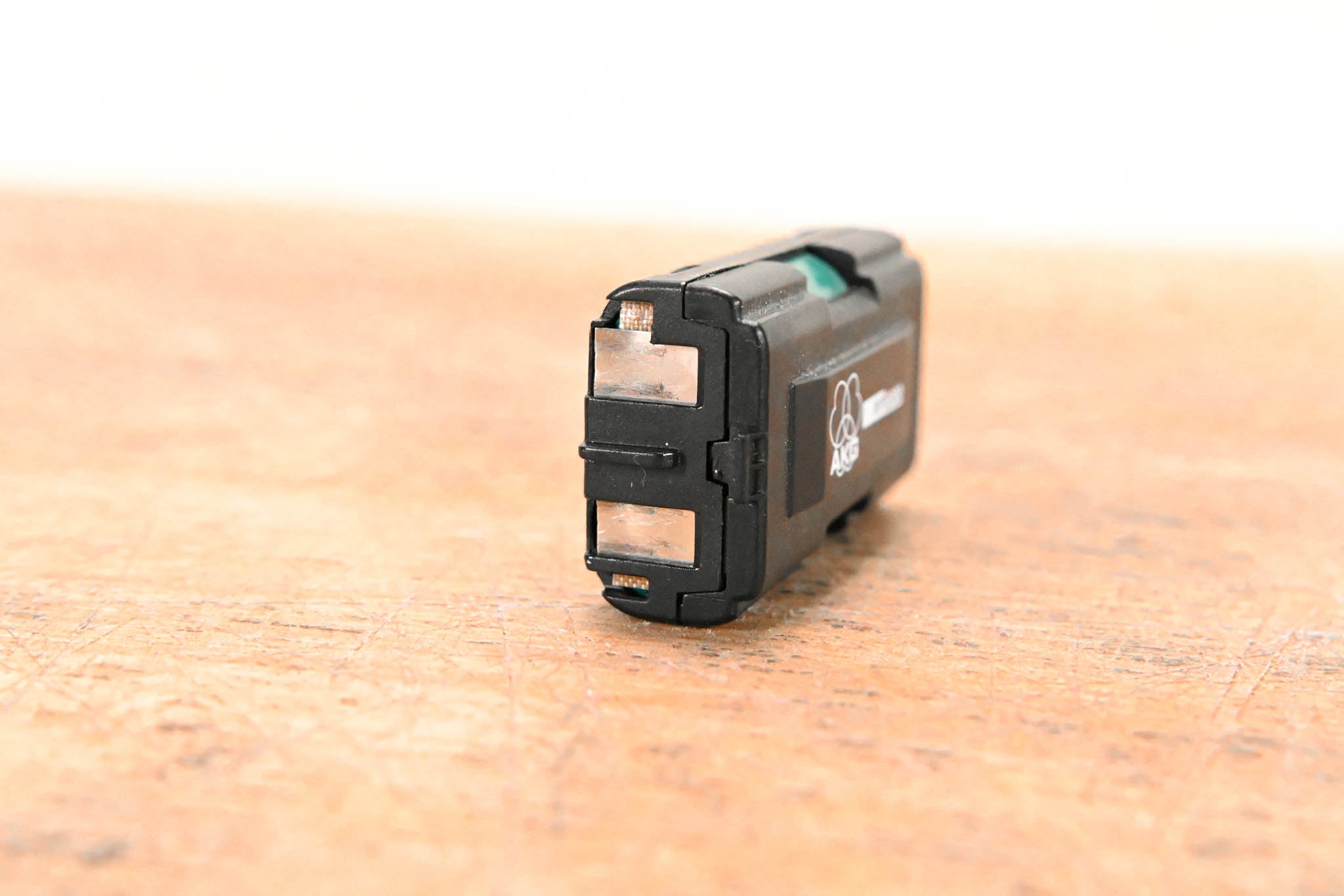 AKG BP4000 Battery Pack for WMS4000/4500 Wireless Microphone System