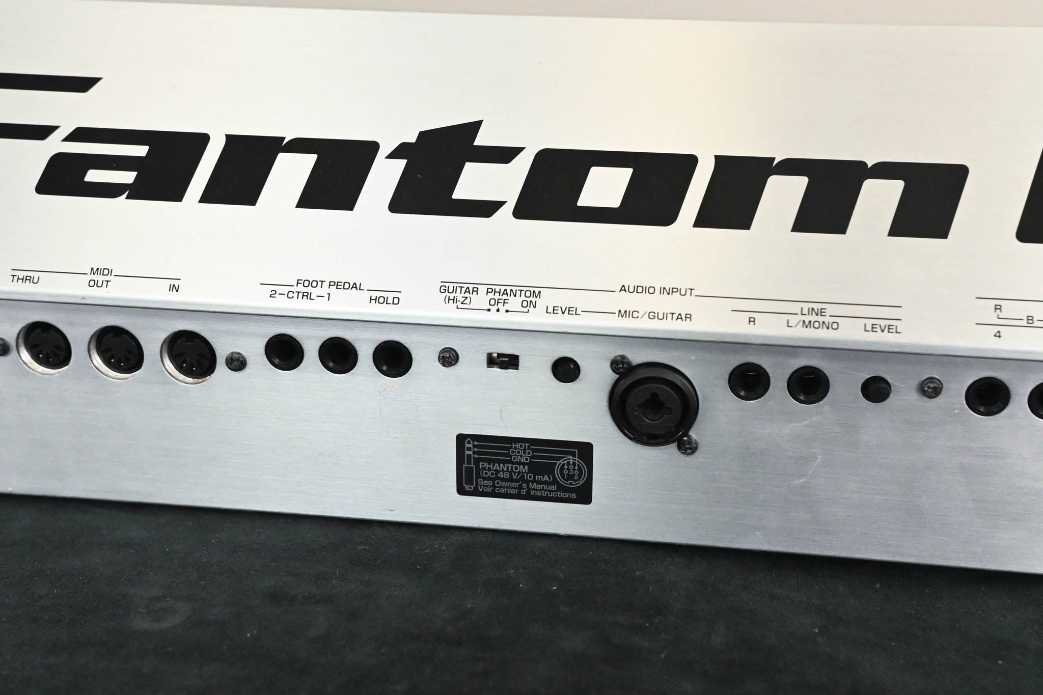 Roland Fantom G8 88-Key Keyboard Workstation