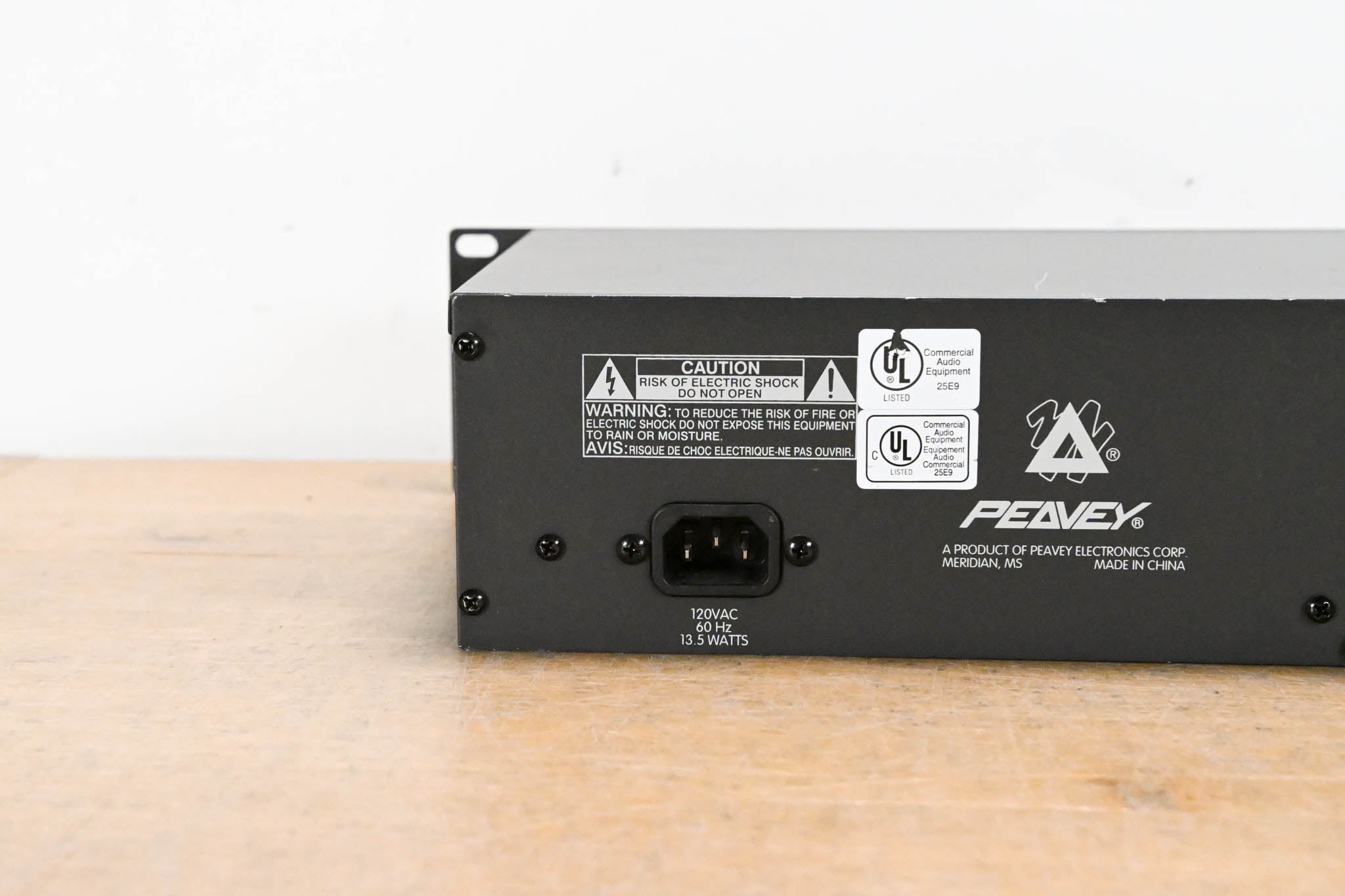 Peavey QF 131 31-Band Graphic Equalizer