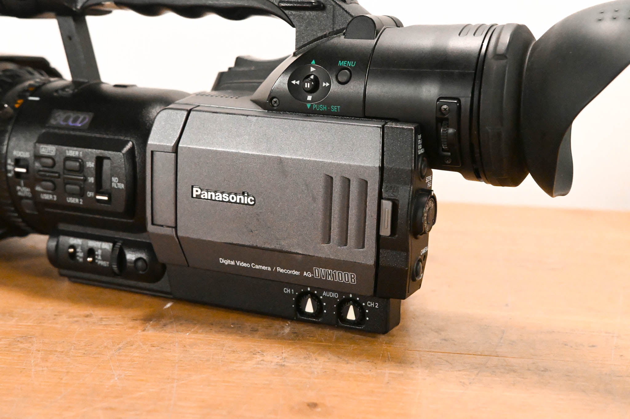 Panasonic AG-DVX100B 3-CCD Mini-DV Cinema Video Camcorder