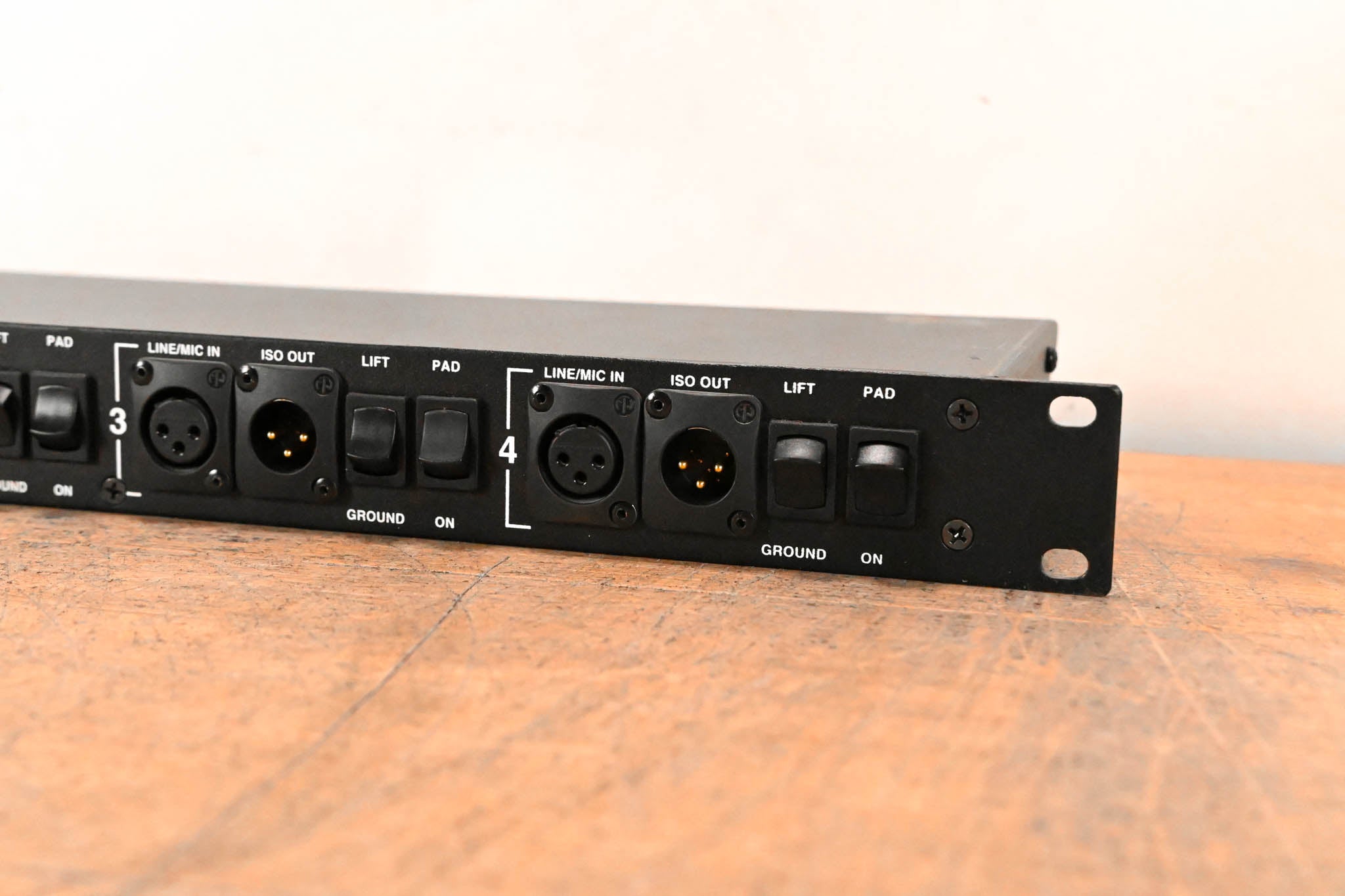 Horizon MS-4 4-Channel Rackmount Mic Splitter