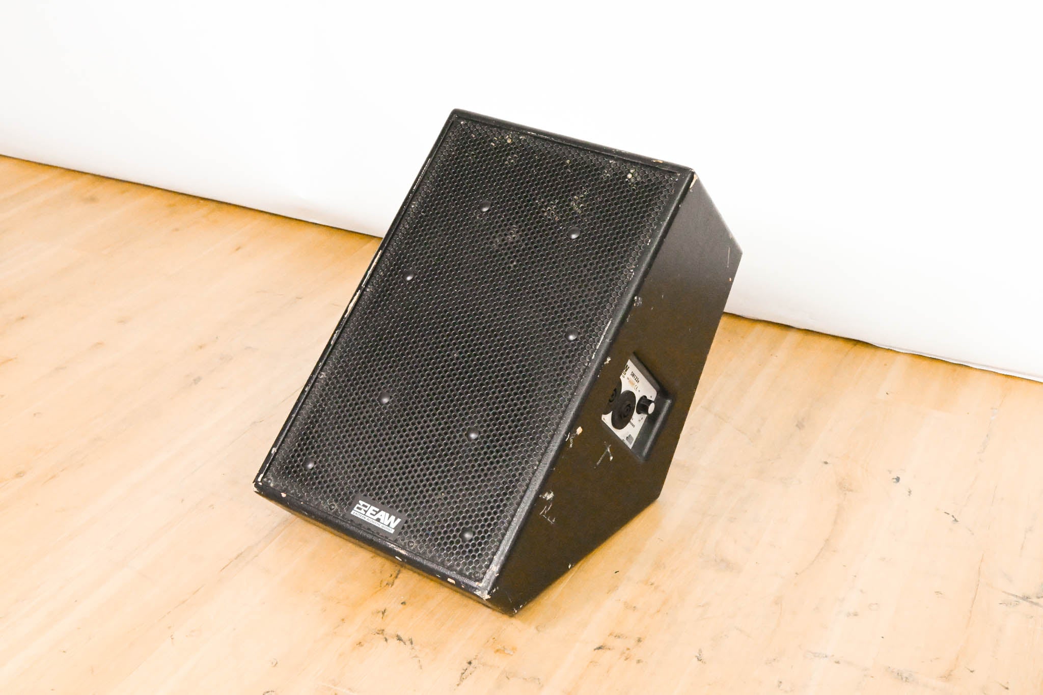 EAW SM122e 2-Way Passive Full-Range Stage Monitor
