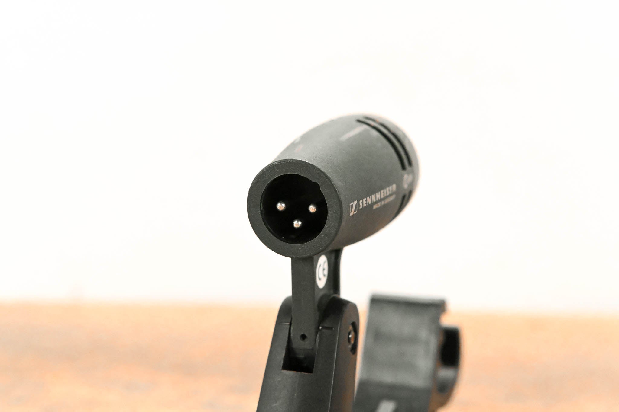 Sennheiser e 604 Dynamic Cardioid Instrument Microphone