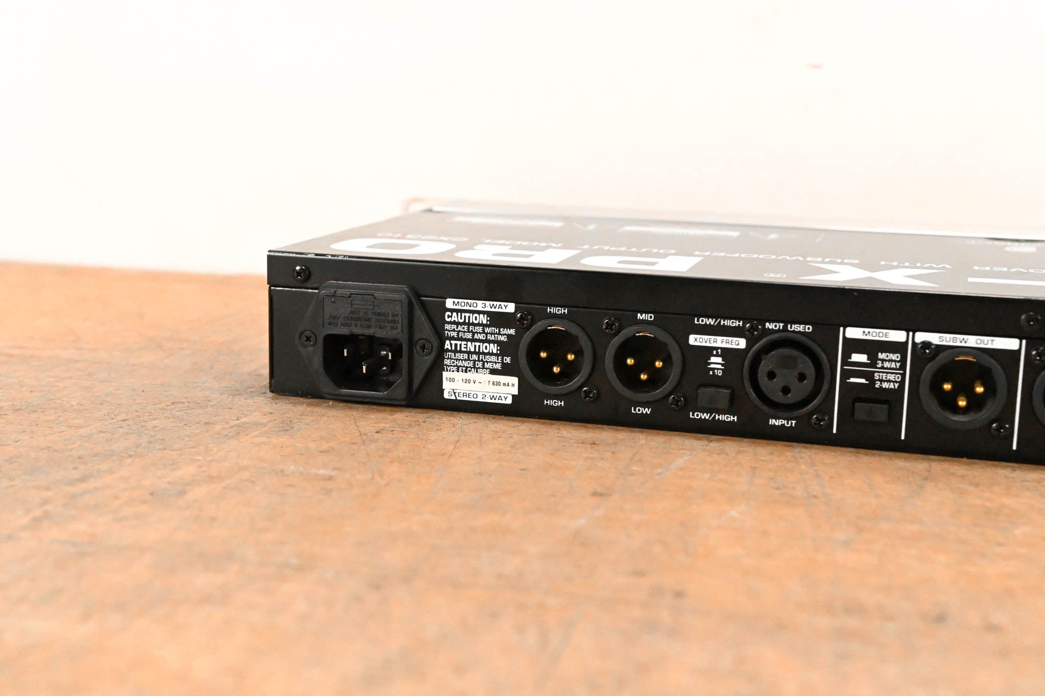 Behringer SUPER-X PRO CX2310 Stereo 2-Way/Mono 3-Way Crossover