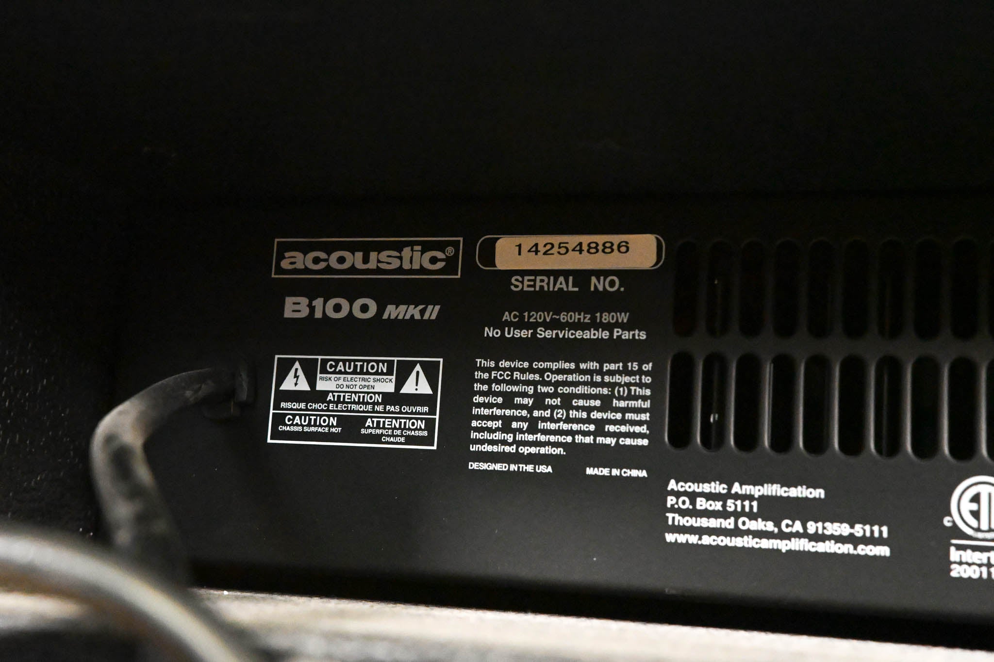 Acoustic B100 MKII 100W 1x15 Bass Guitar Combo Amplifier