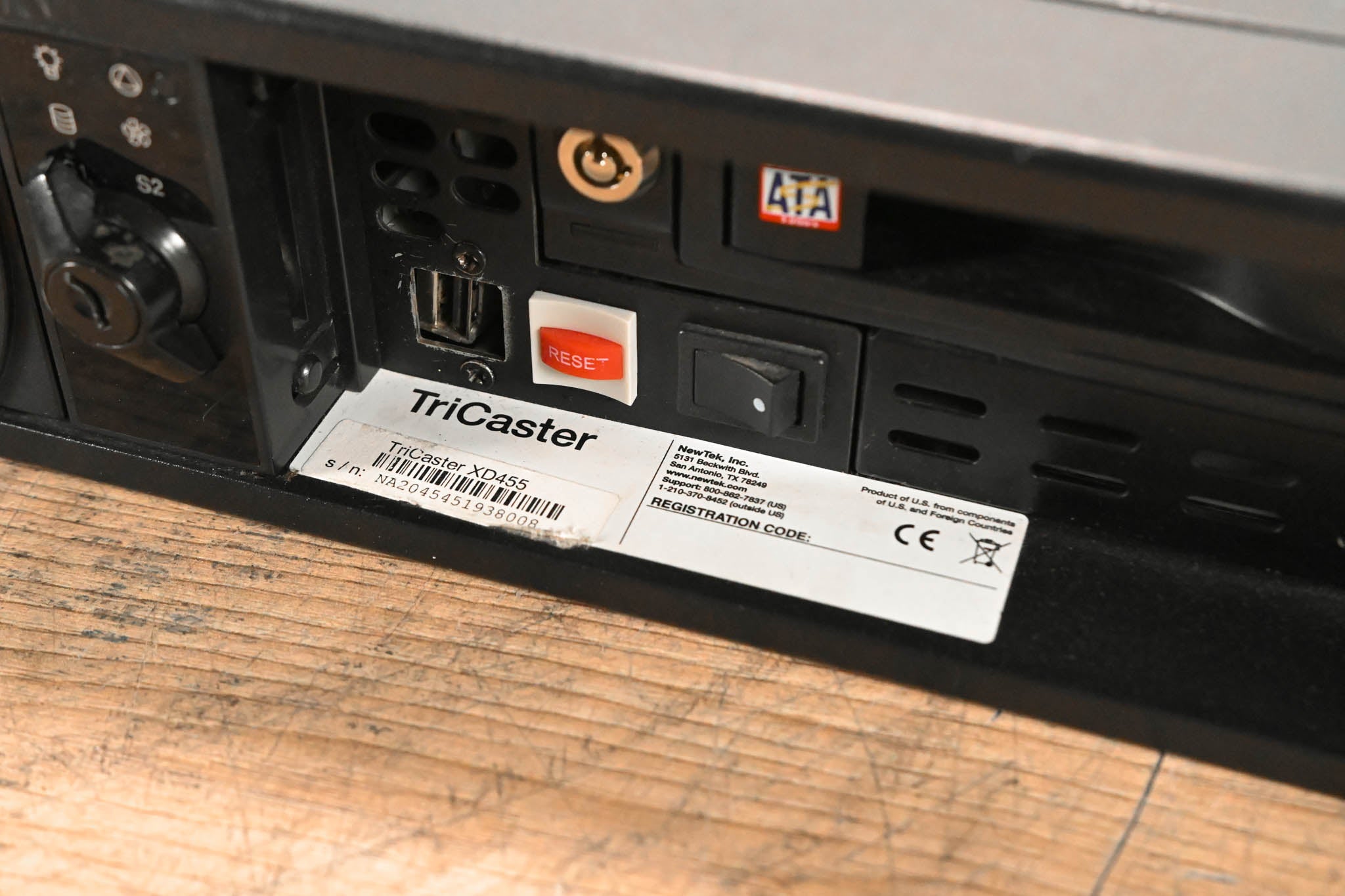 NewTek (Vizrt) TriCaster TCXD455 Video Switcher w/ TCXD455 CS