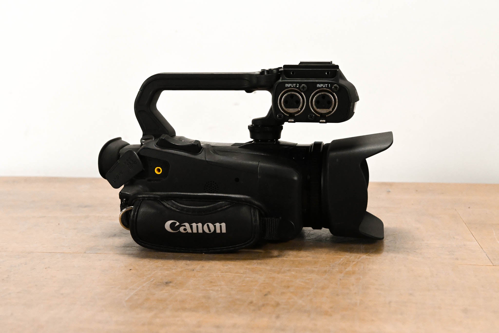 Canon XA35 HD Professional Camcorder w/ XLR Handle & HD/SD-SDI Output