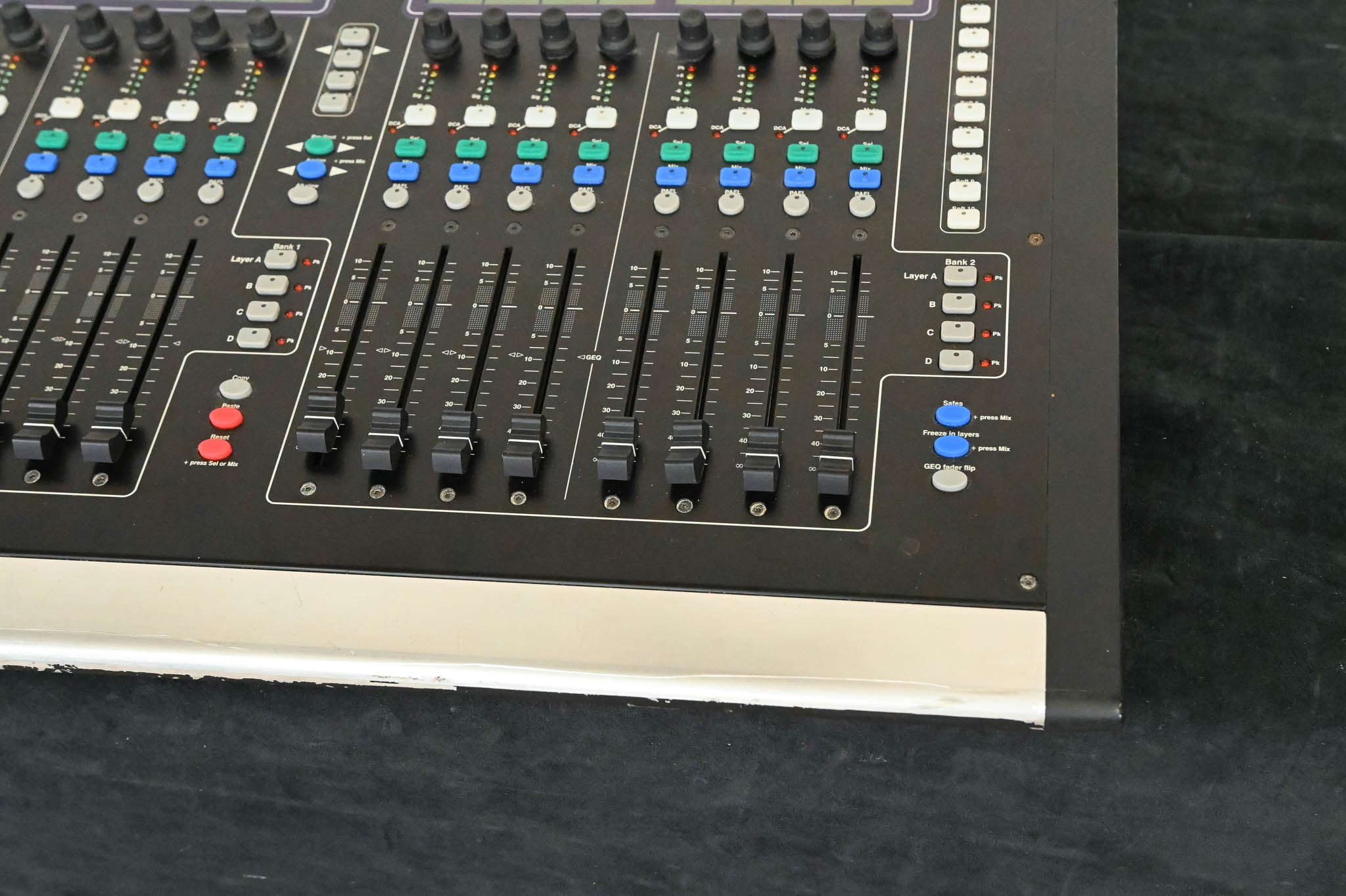 Allen & Heath GLD-80 Digital Audio Mixing Surface