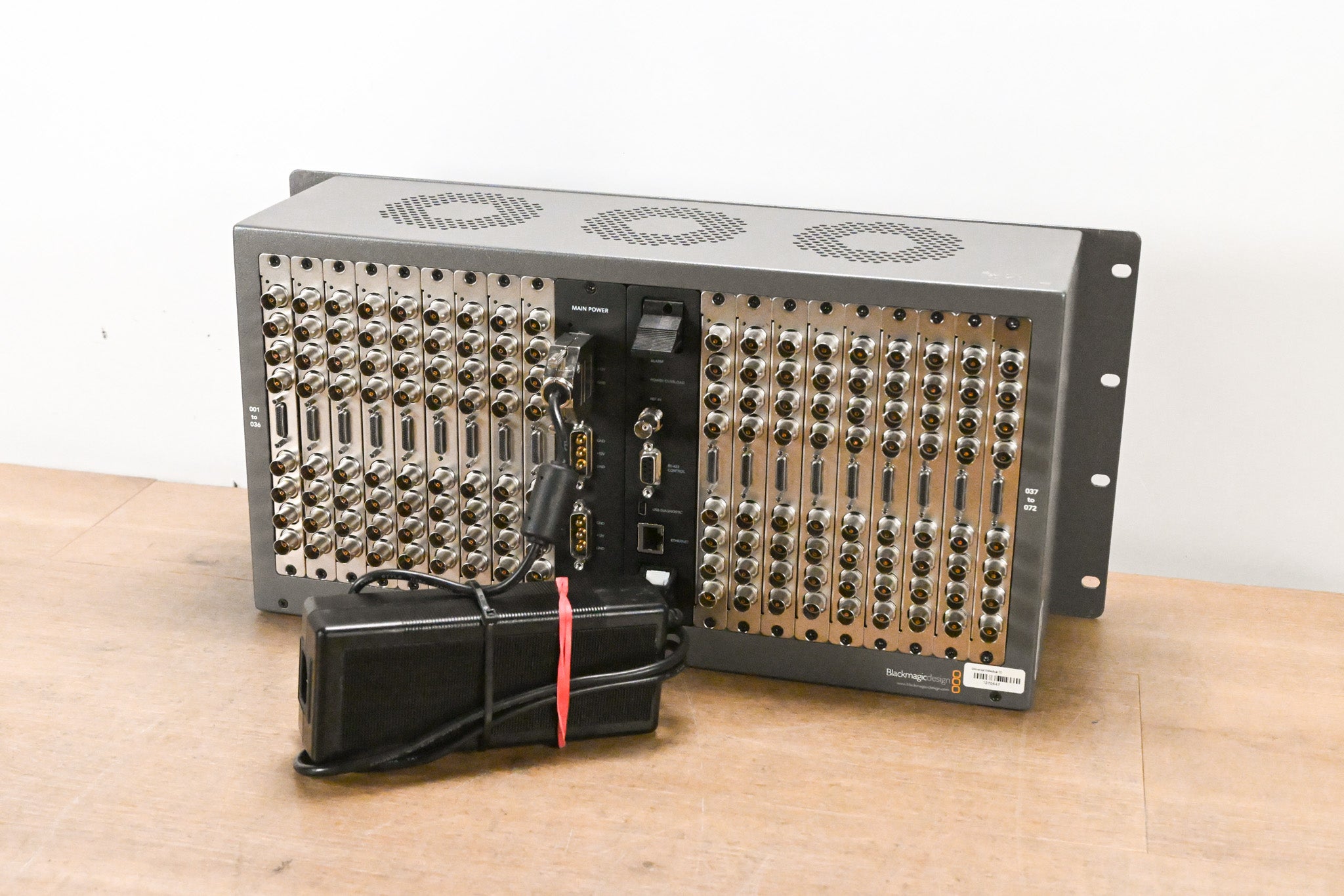 Blackmagic Design Universal Videohub 72 Rack Frame with 18 Cards