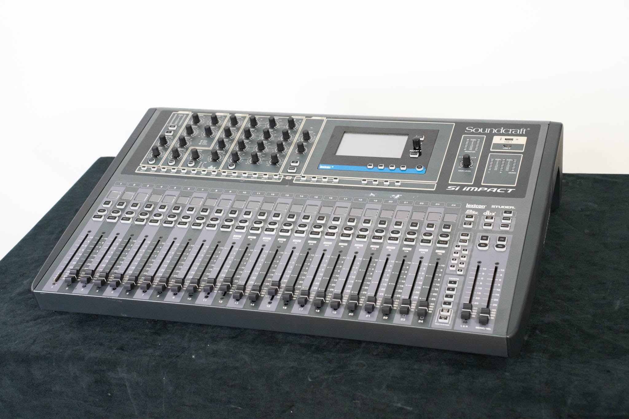 Soundcraft Si Impact 40-Input Digital Mixing Console