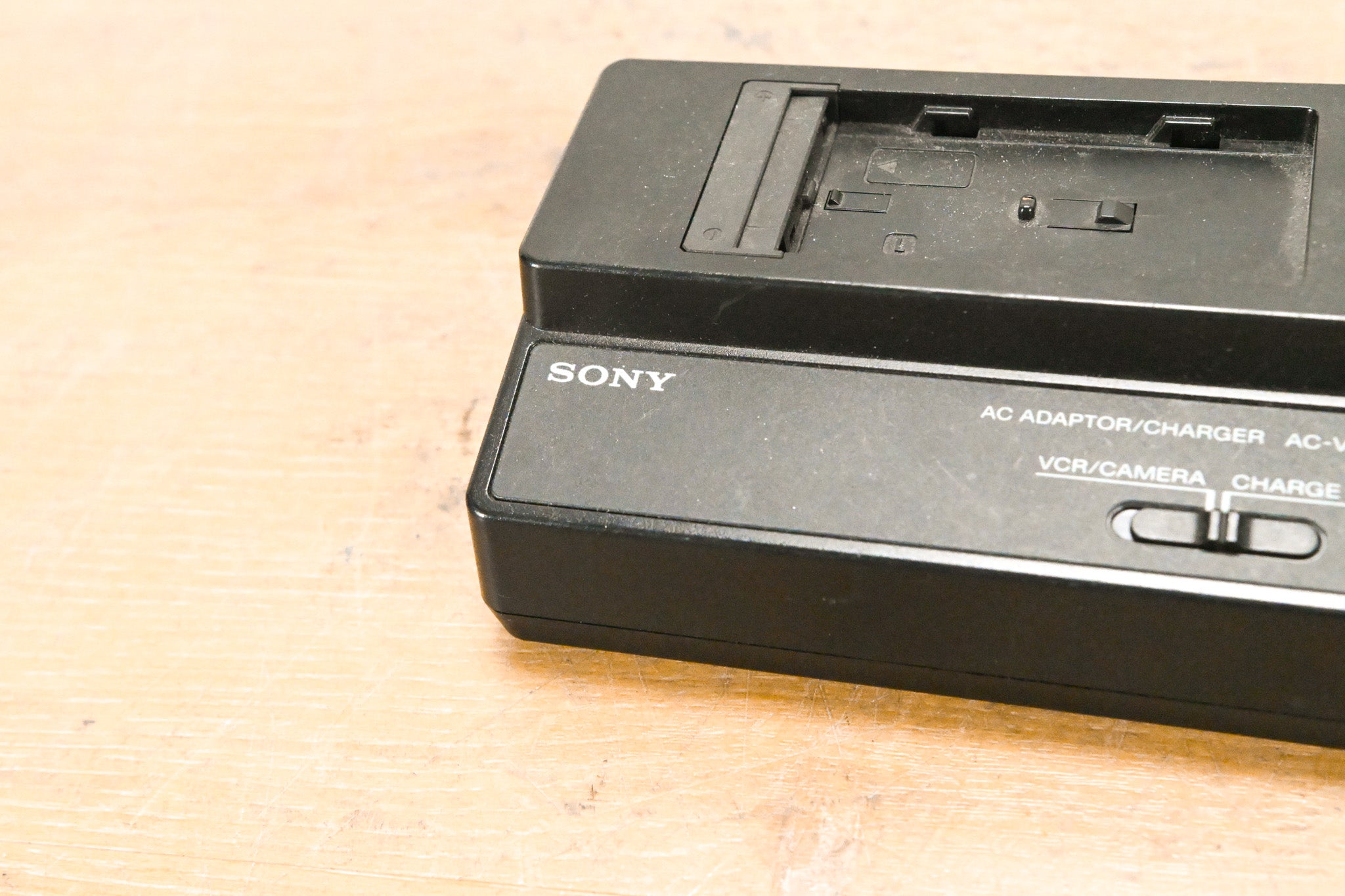 Sony AC-VL1 AC Adapter/Charger (NO POWER SUPPLY)
