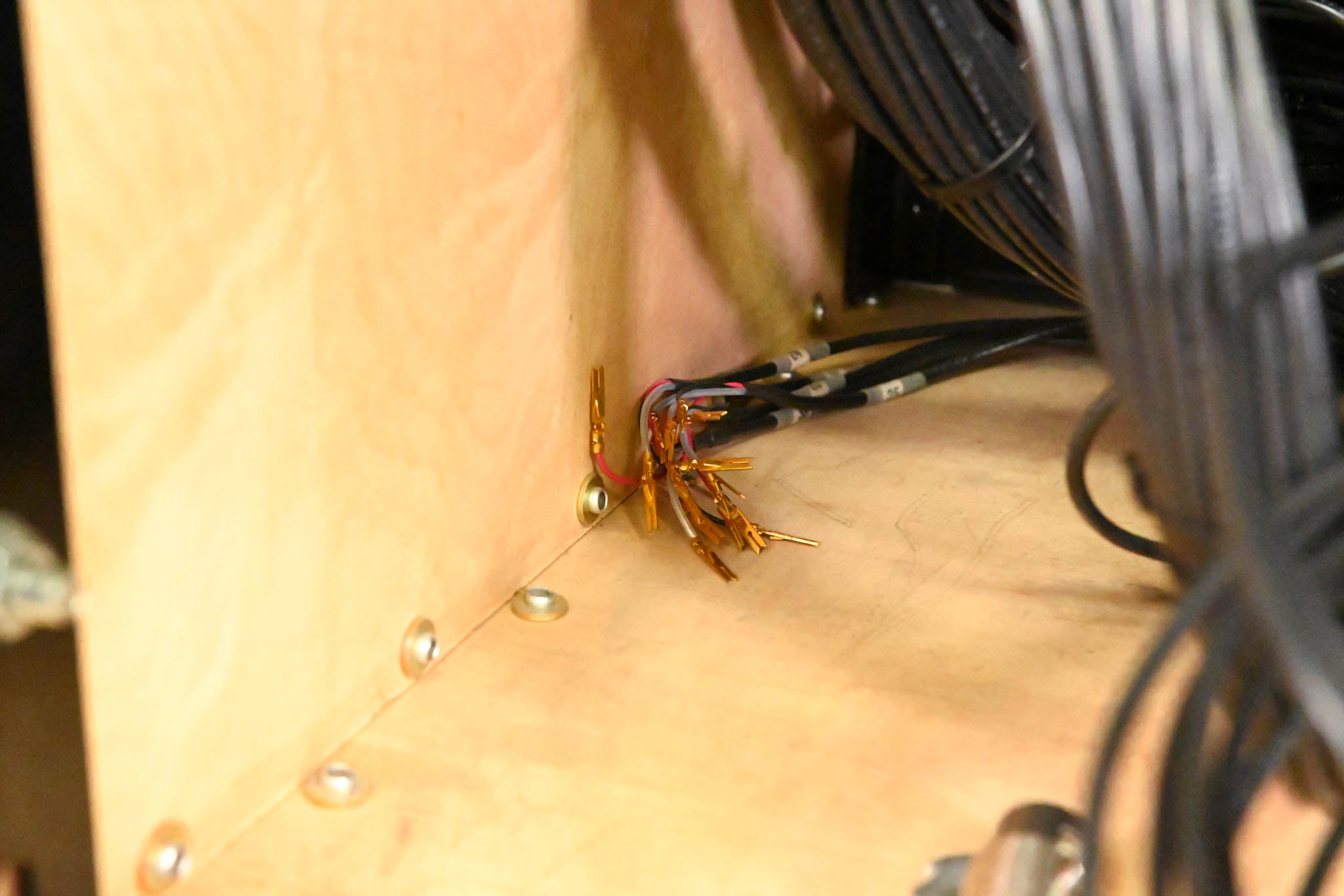 ADC 5x 96-Point TT Patchbay Rack w/ Elco I/O – 16U Rolling Case