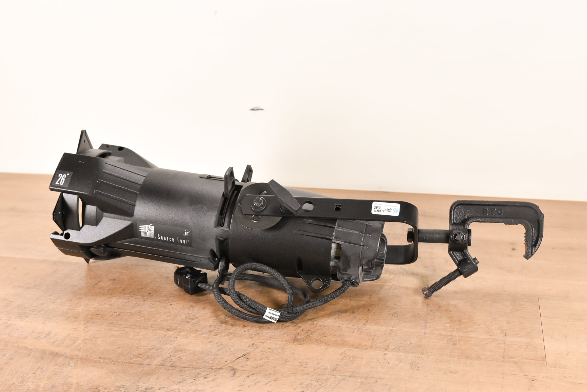 ETC Source Four Jr 26 Degree 575 Ellipsoidal Light