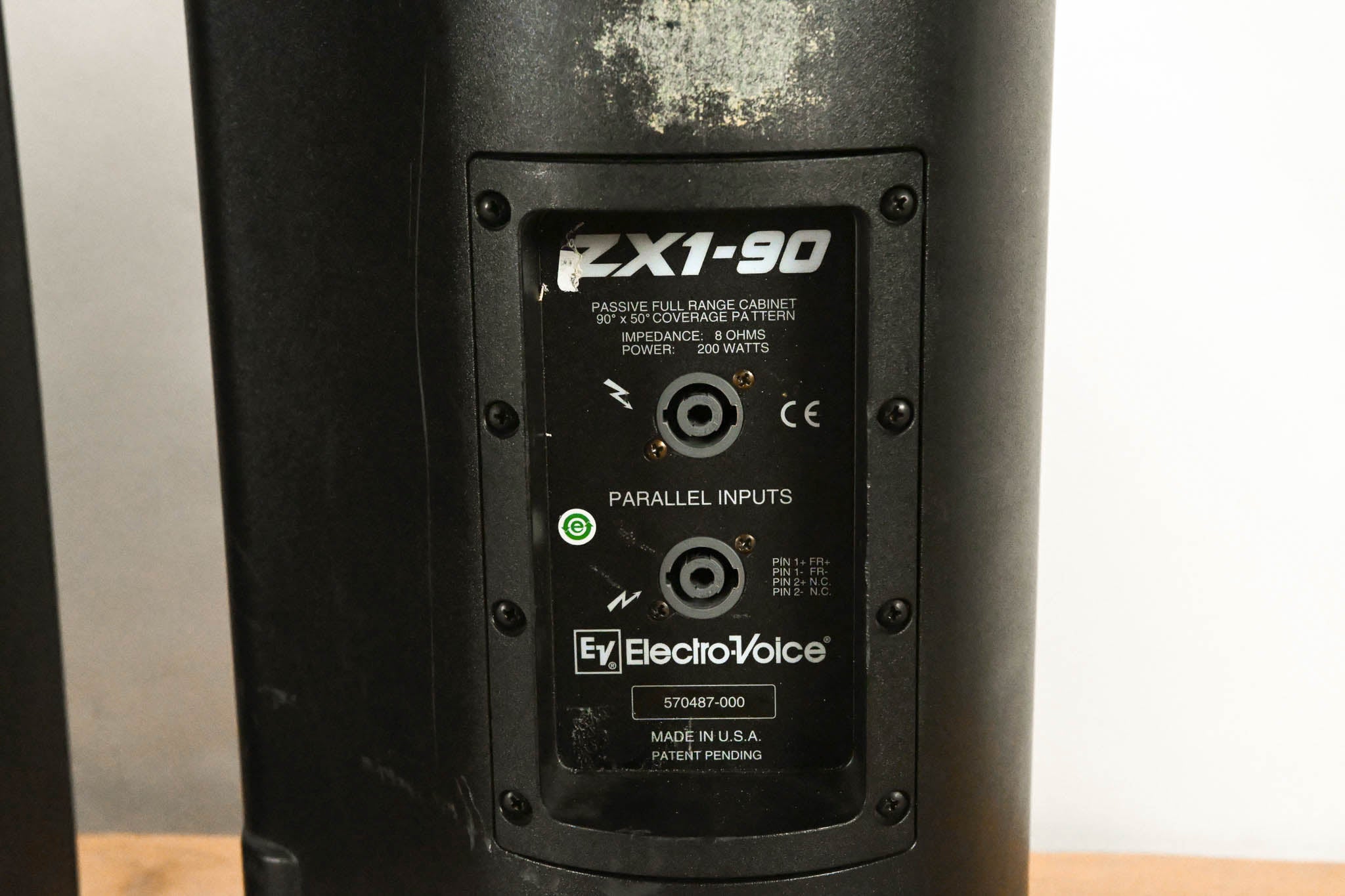 Electro-Voice (EV) ZX1-90 8-inch Two-Way Passive Loudspeaker (PAIR)