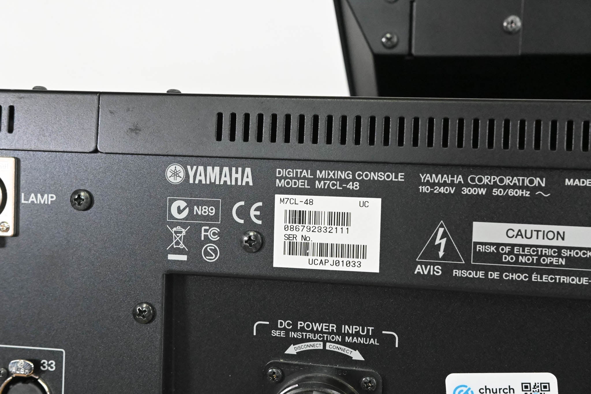 Yamaha M7CL-48 48-Channel Digital Audio Mixing Console CG01KPP