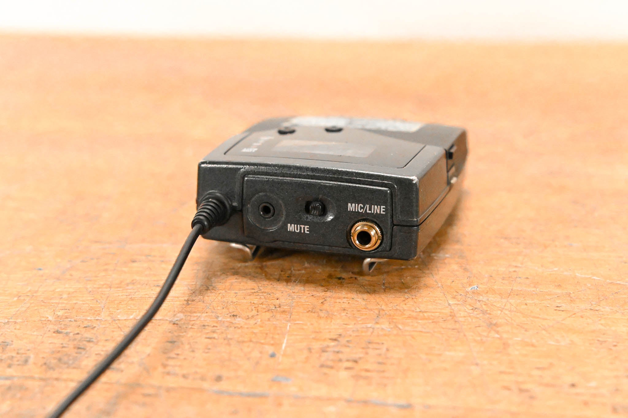Sennheiser SK 300 G3 Wireless Bodypack Transmitter G Range: 566-608 MHz