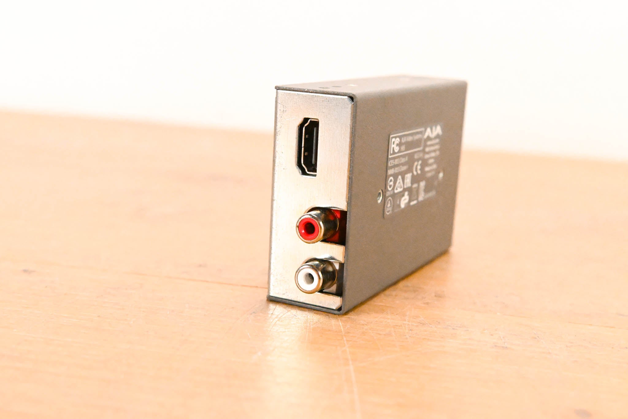 AJA HI5 HD/SD-SDI to HDMI Video and Audio Converter (NO POWER SUPPLY)