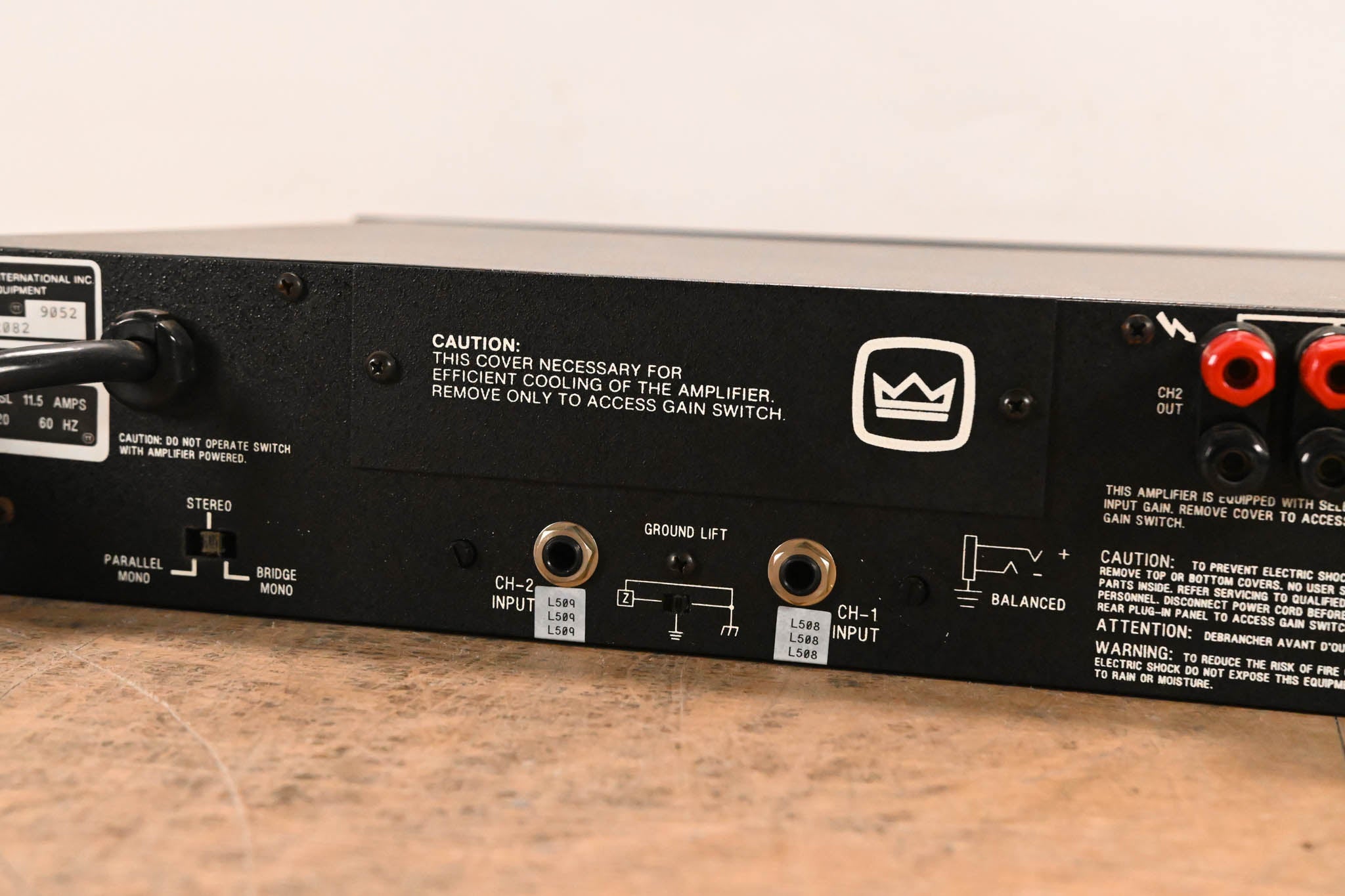 Crown 800 CSL 2-Channel Power Amplifier